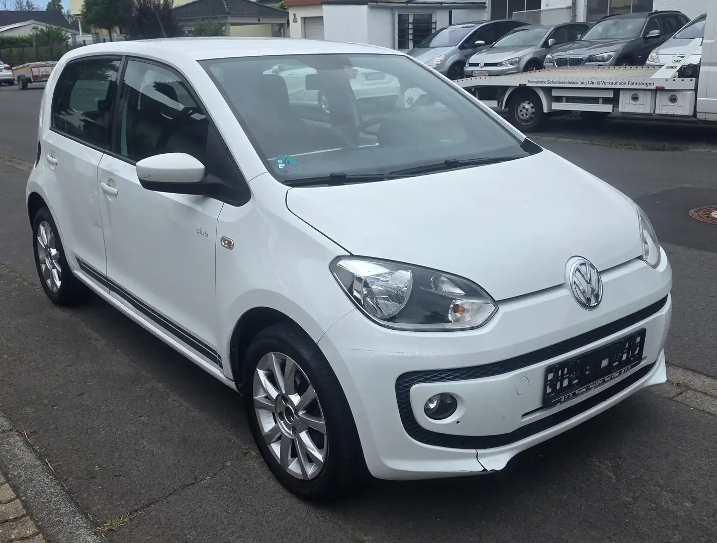 Volkswagen up! UP! 60 PS EU6 1 Hd. Klima Stzhg TÜV 10/2025 Blanc - 1