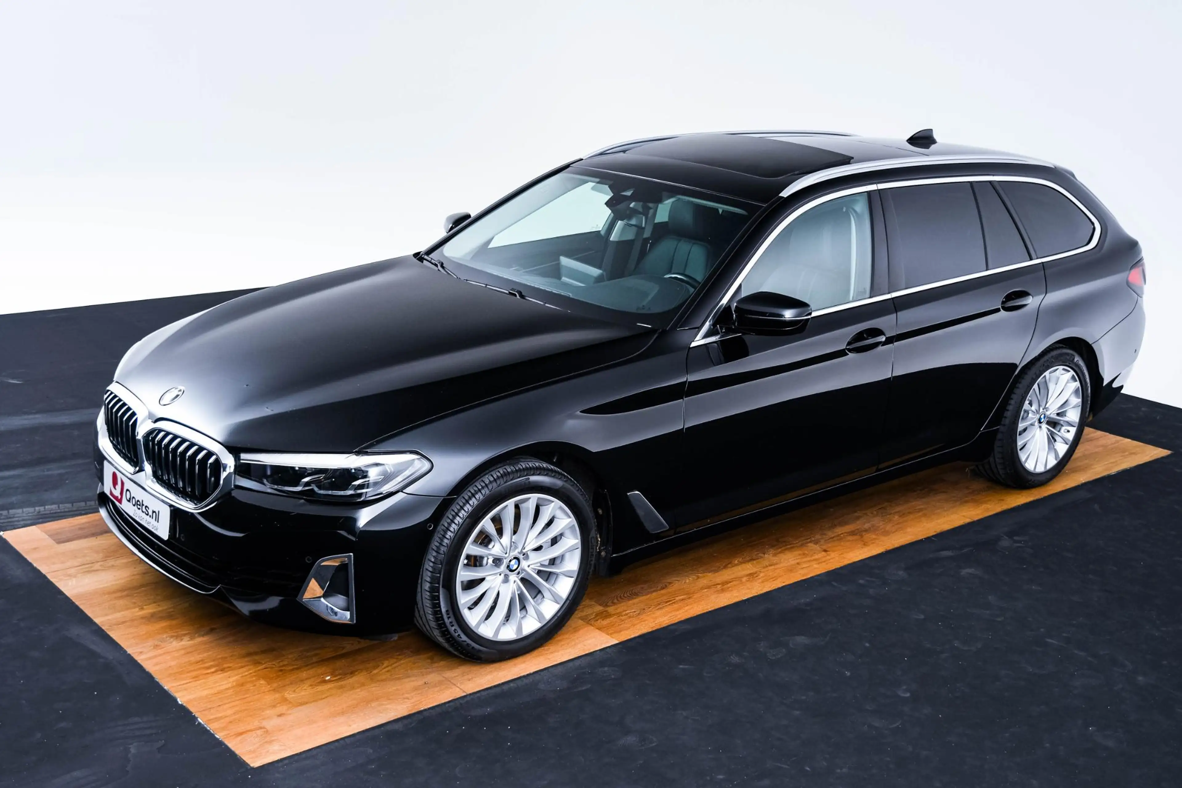 BMW 520 5-serie Touring 520d xDrive High Executive Luxury — photo 7
