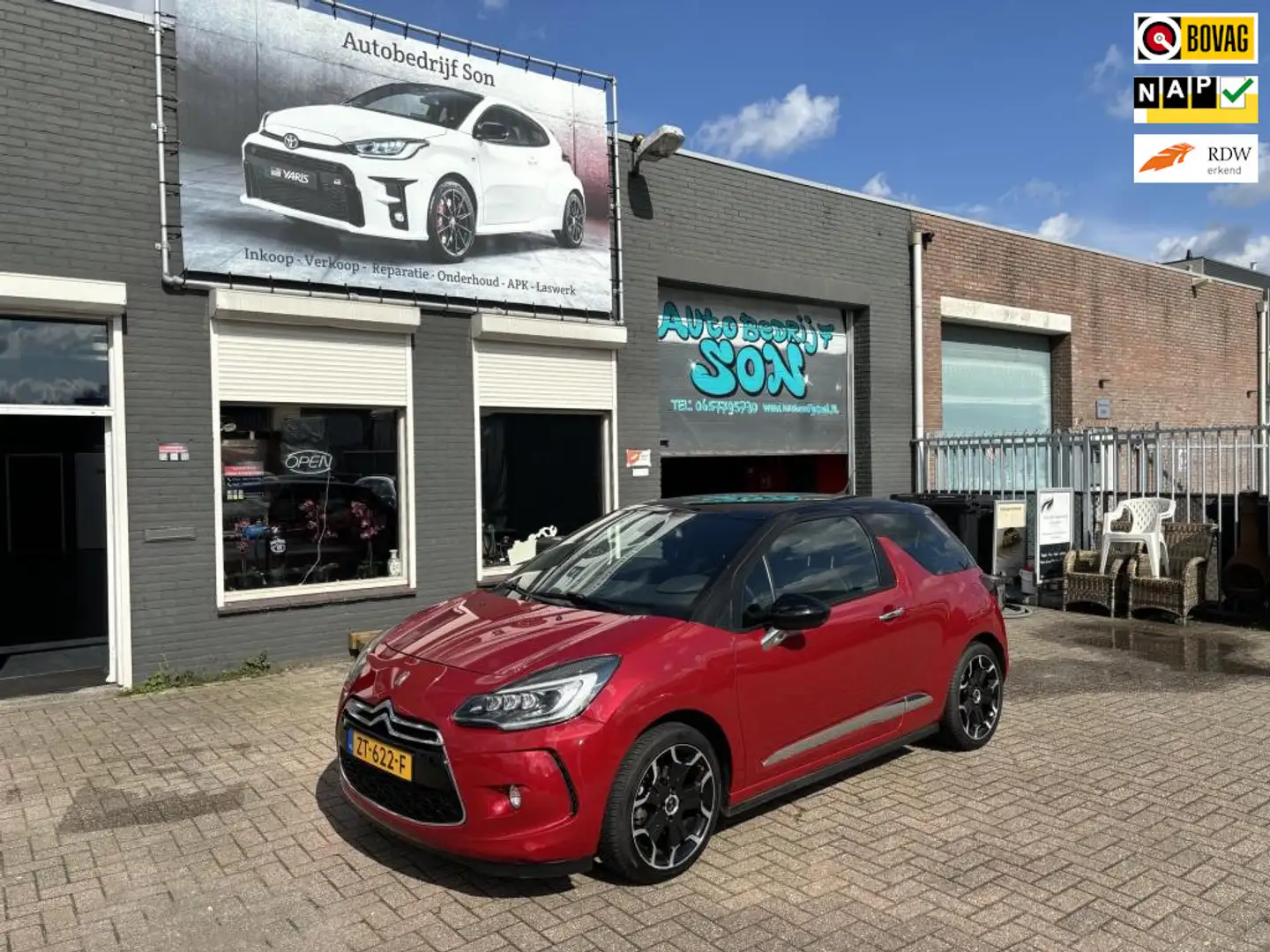 DS Automobiles DS 3 1.2 PureTech So Chic AUTOMAAT airco APK Rouge - 1