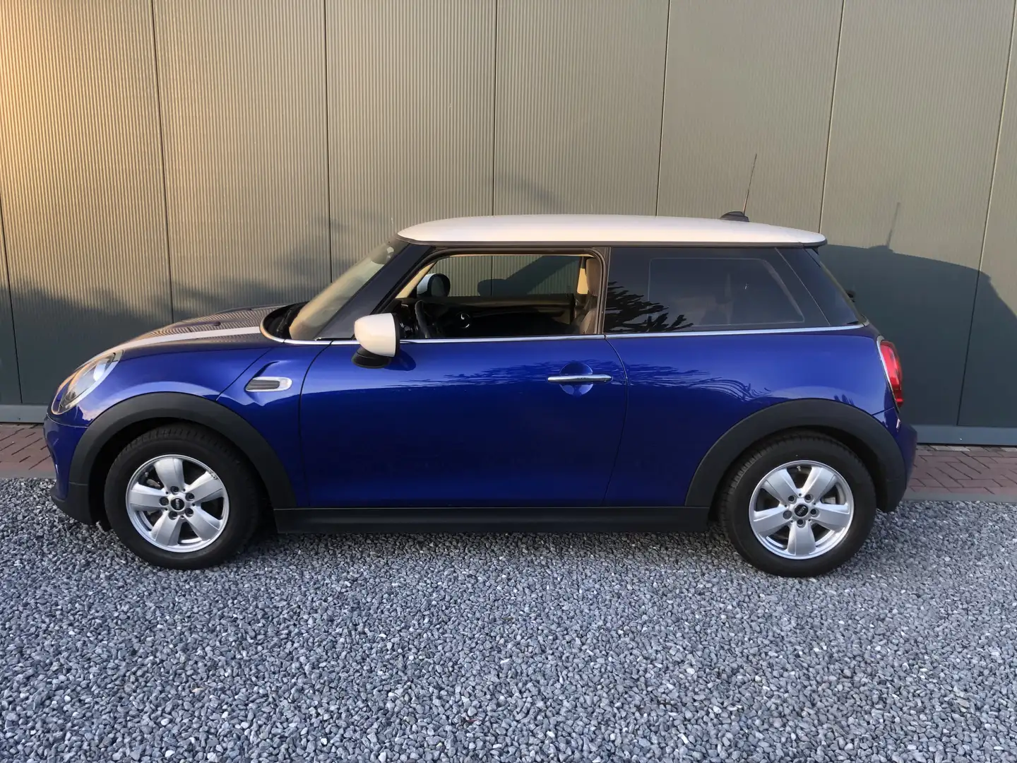 MINI Cooper Mini 1.5i 136pk Chili 3-drs Blauw - 2