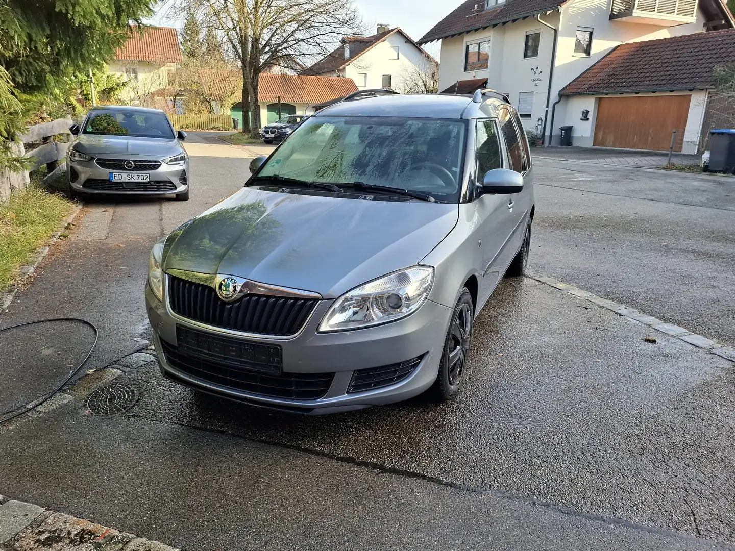 Skoda Roomster 1.2 TSI Active PLUS EDITION - 1
