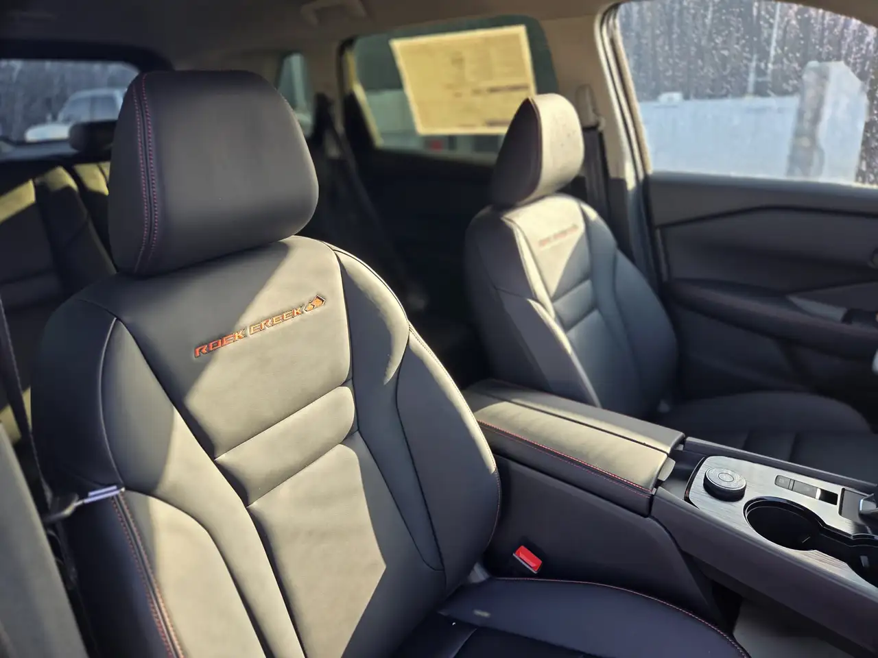 Nissan Rogue fotografie Nissan Rogue