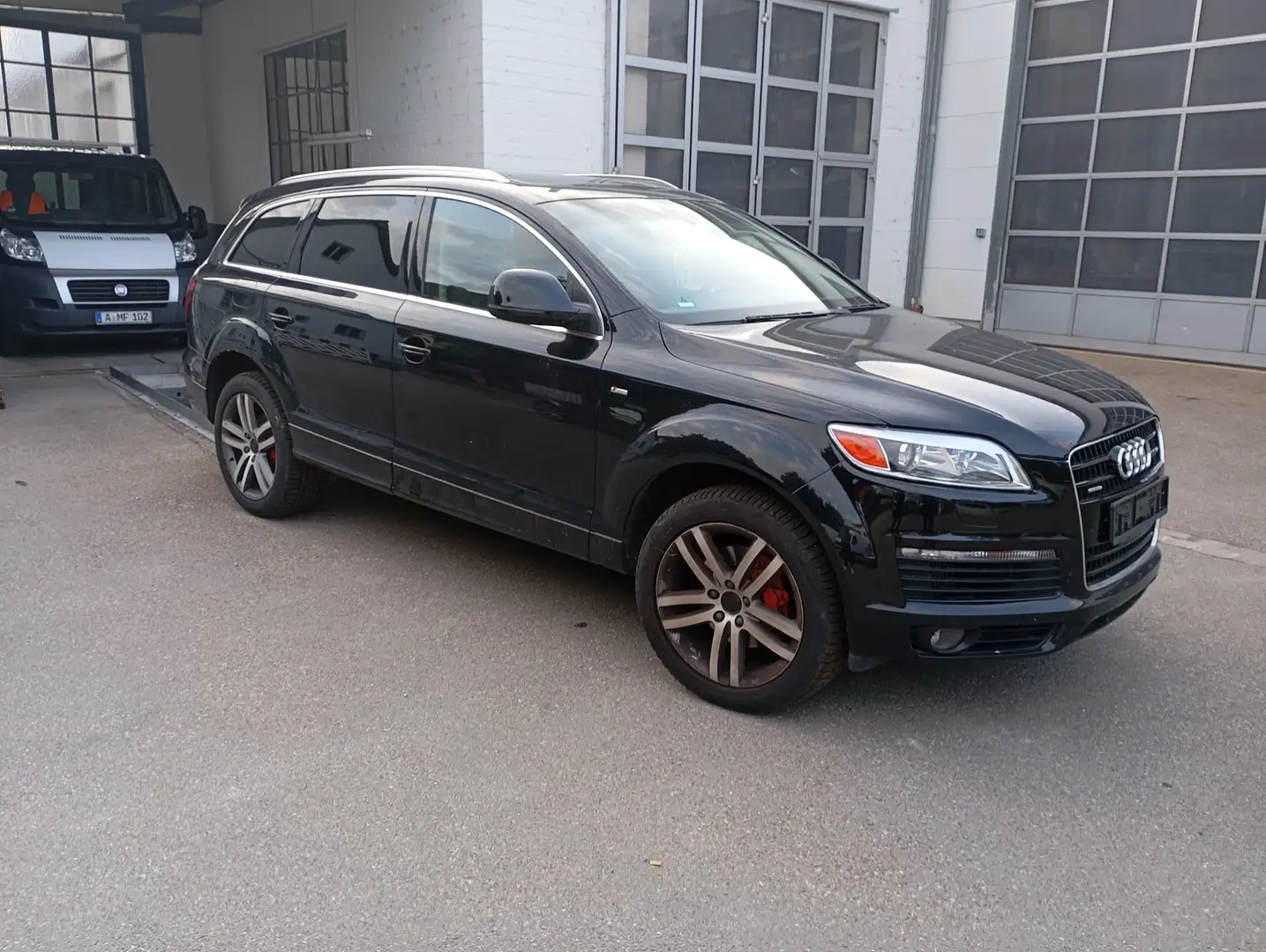 Audi Q7 3.0 TDI American Edition - 2