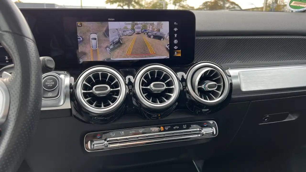 Mercedes-Benz GLB 250