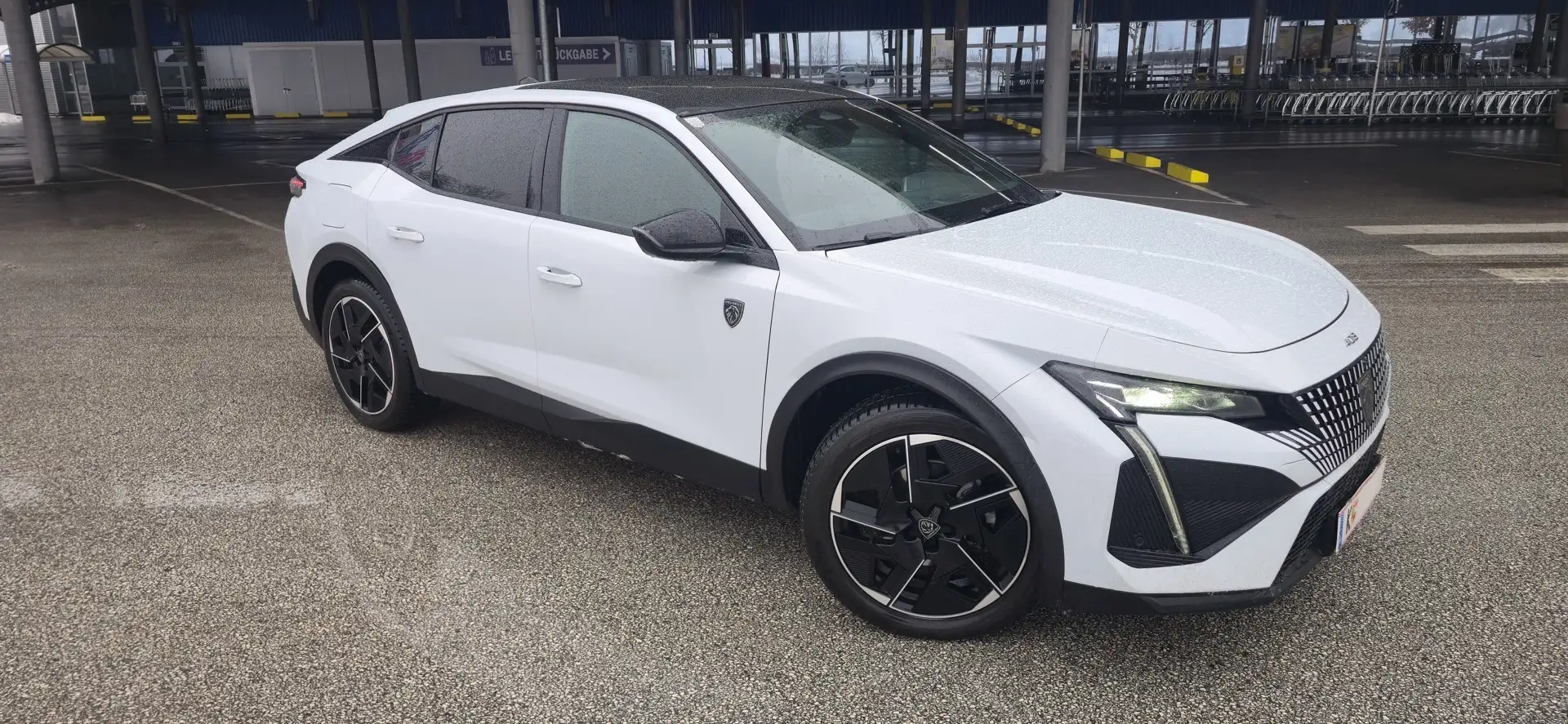 Peugeot 408 408 HEV 136 e-DCS6 GTGT Weiß - 1