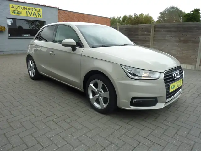 Audi A1 A1 1.0 TFSI Sportback