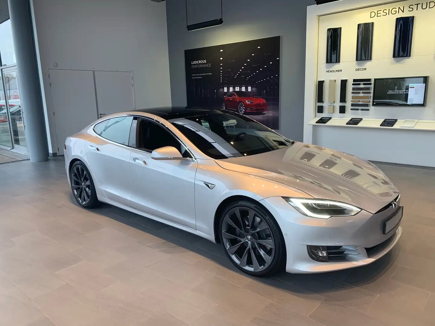 Tesla Model S 100D Silver - 1