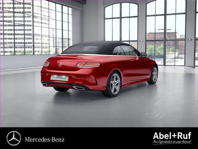Mercedes-Benz C-Class view 4