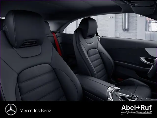 Mercedes-Benz C-Class view 8