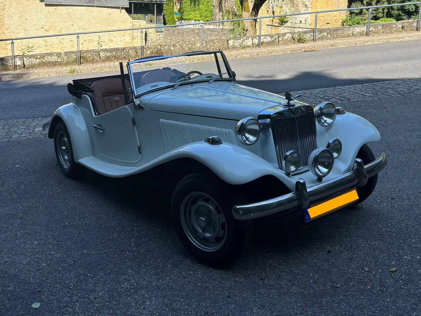 MP Lafer Lafer Oldtimer/Roadster Білий - 1