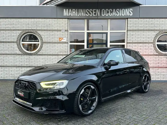 Audi RS3 Sportback 2.5 TFSI Quattro|Pano|ACC|Schaalstoel|