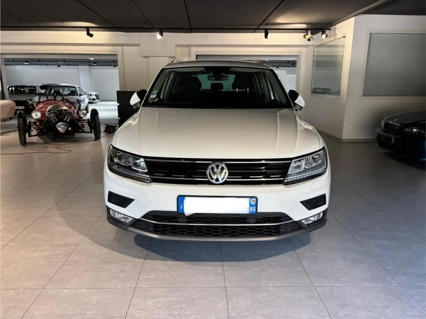 Volkswagen Tiguan Tiguan 2.0 16V TDI BlueMotion - 150 - BV DSG 7 2016 Confortline PHASE 1 Blanc - 2