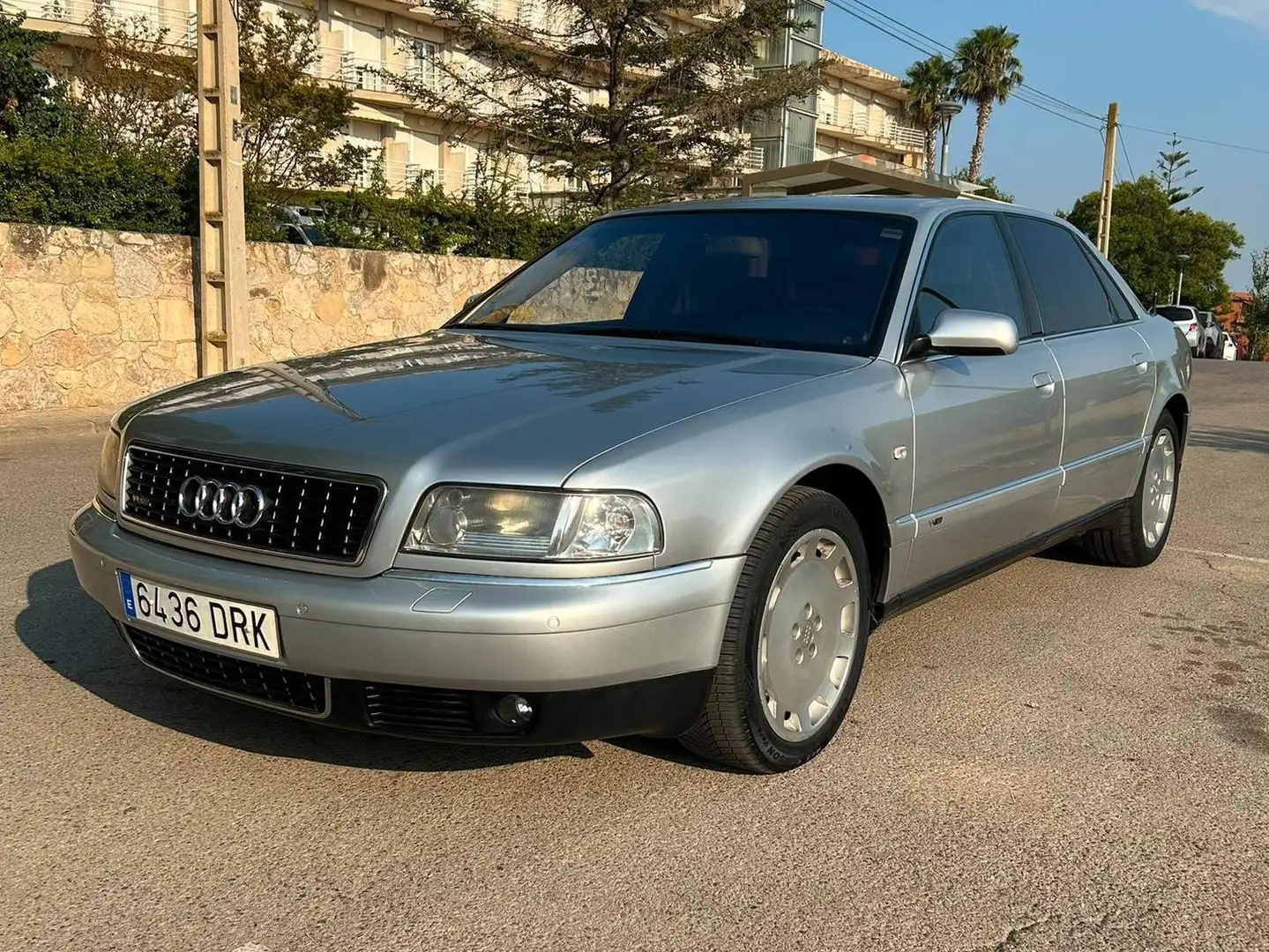 Audi A8 A8 L 6.0 quattro Tiptronic W12 Plateado - 1
