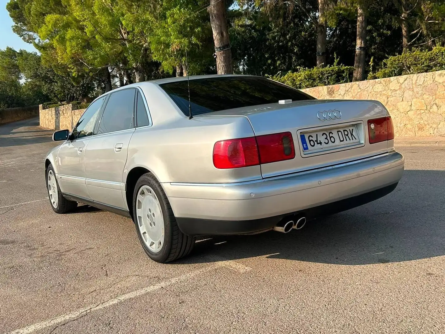 Audi A8 A8 L 6.0 quattro Tiptronic W12 Plateado - 2