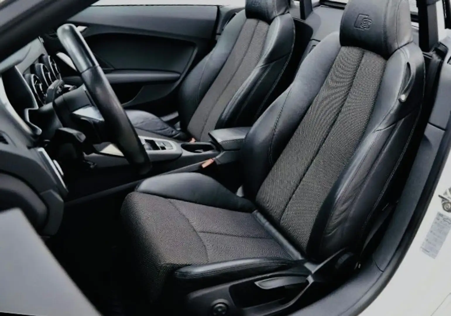 Audi TT TT Roadster 2.0 TFSI S tronic Weiß - 2