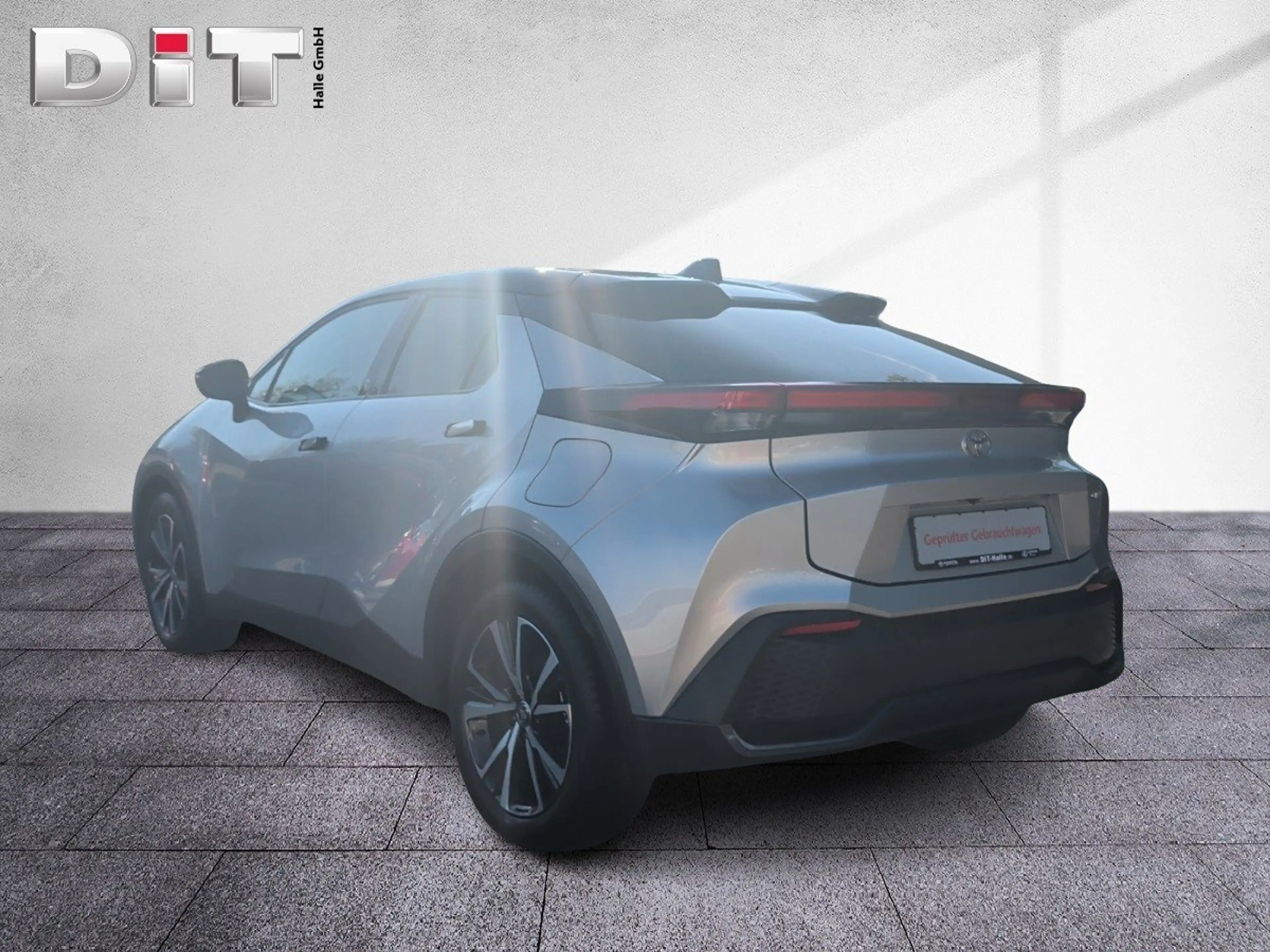 Toyota C-HR 2.0 H Team D Navigation Klima Kamera Sitzhzg — photo 4