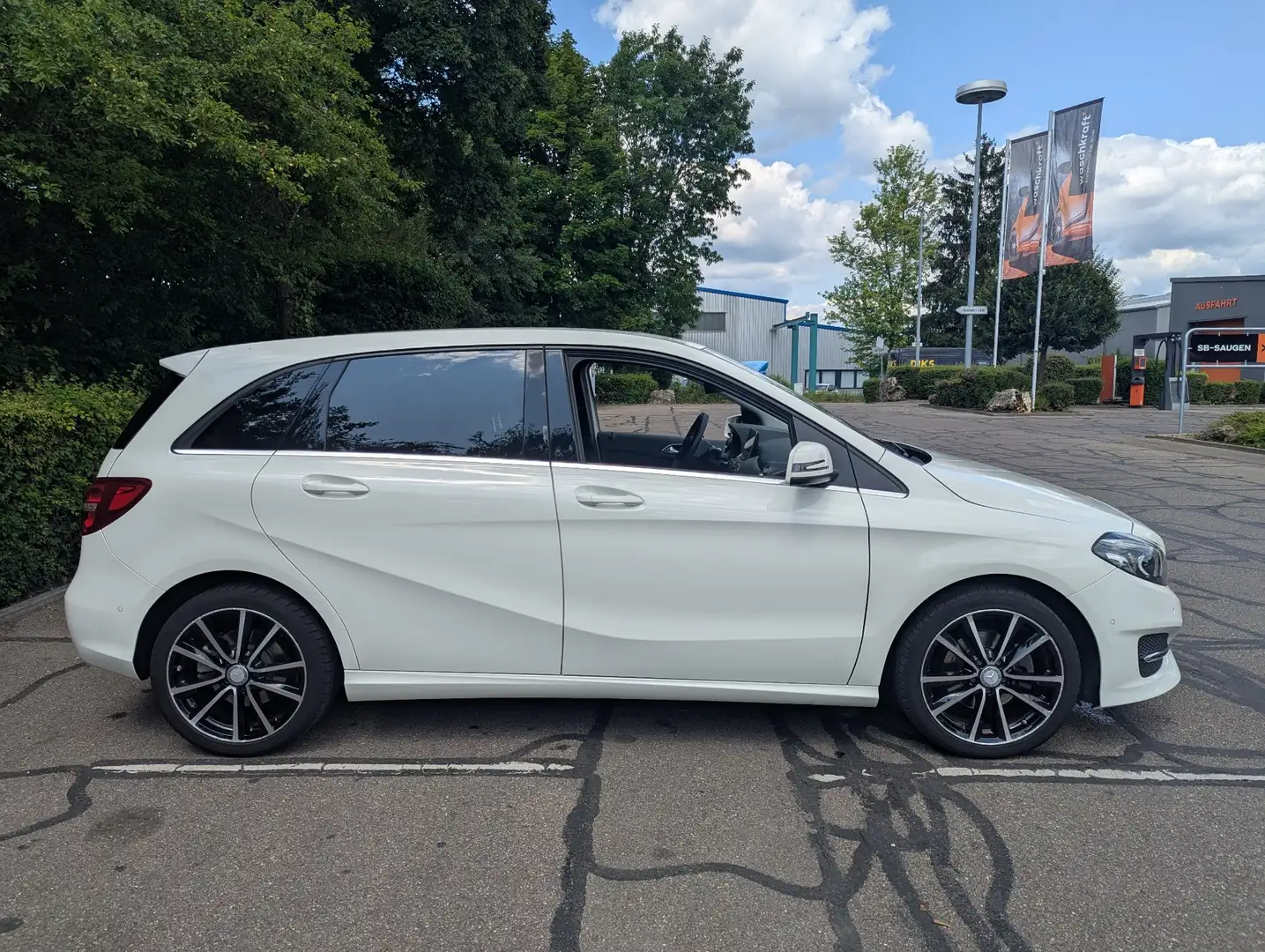 Mercedes-Benz B 220 4Matic 7G-DCT Weiß - 1