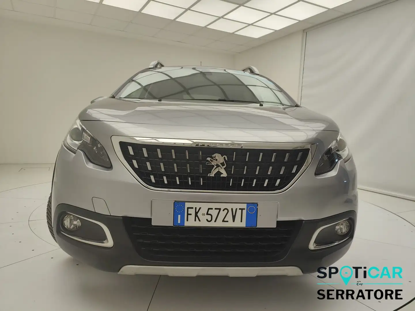 Peugeot 2008 1.2 puretech t. Allure s&s 110cv eat6 my16 Grau - 2