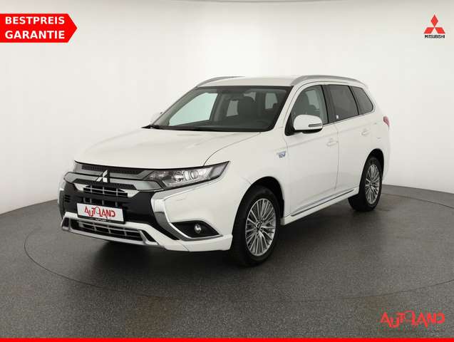 Imagine Mitsubishi Outlander 2.4 PHEV CVT 4WD Navi Kamera Alcantara
