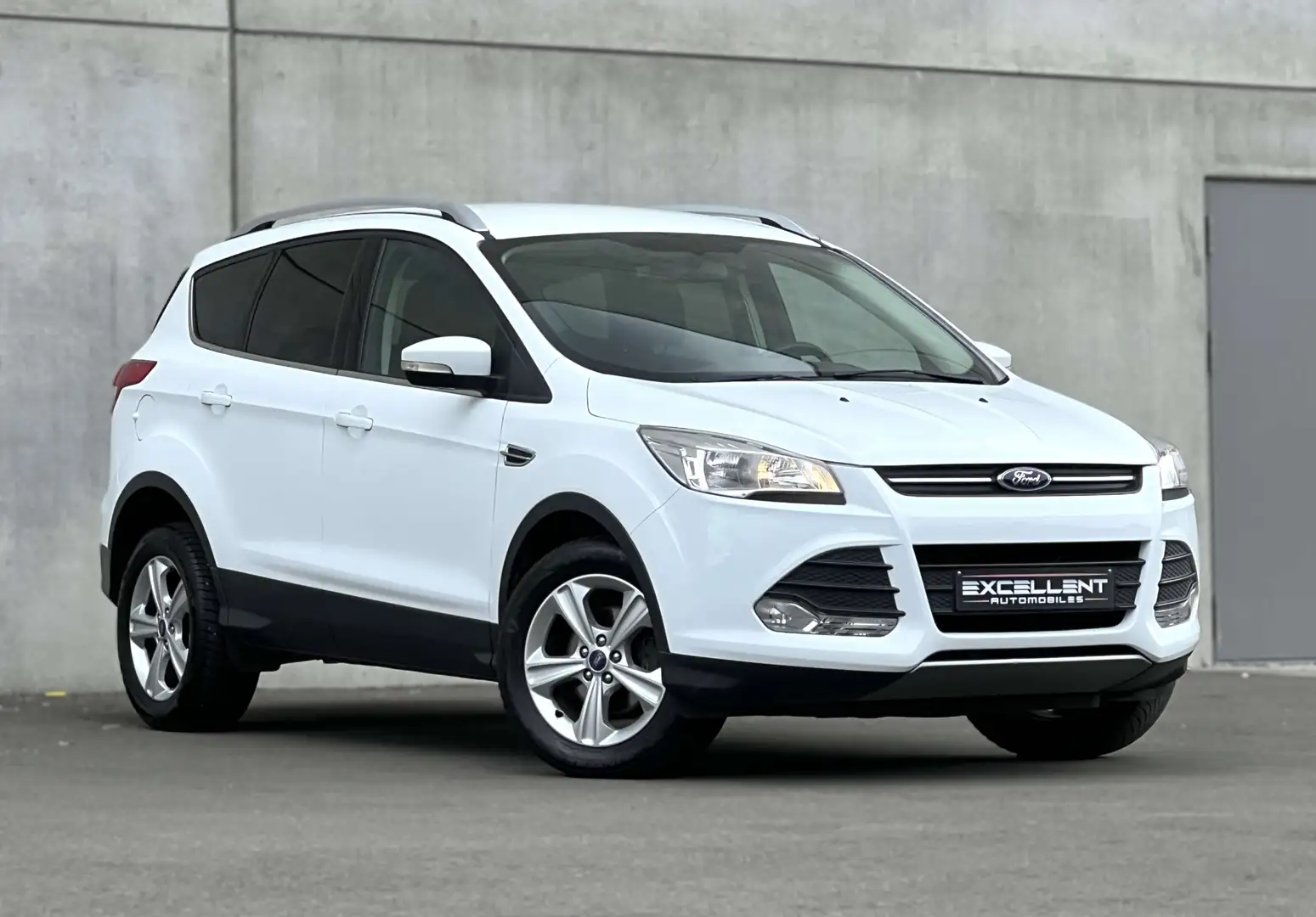 Ford Kuga 1.6 EcoBoost*GPS*BLUETOOTH*GARANTIE 12 MOIS* Weiß - 2