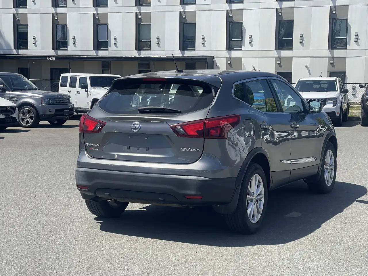 Nissan Qashqai снимка Nissan Qashqai