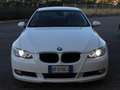 BMW 320 Serie 3 E92 Coupe 320d Coupe Eletta 177cv Wit - thumbnail 4
