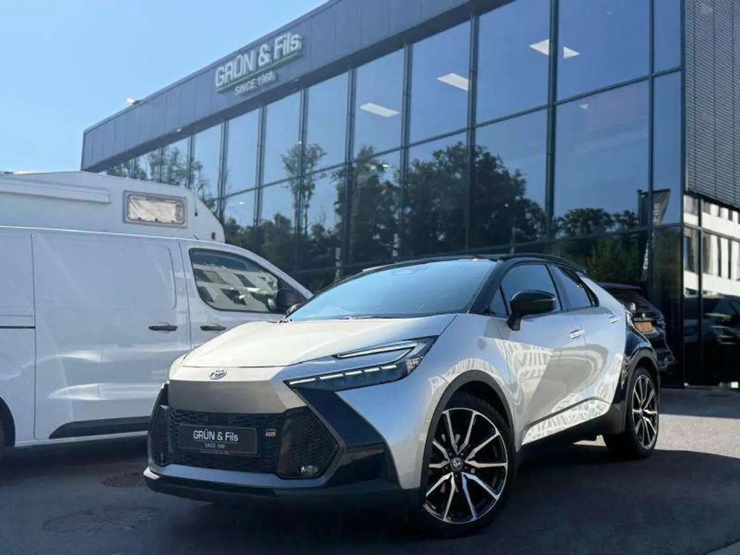 Toyota C-HR HEV GR SPORT Gris - 1