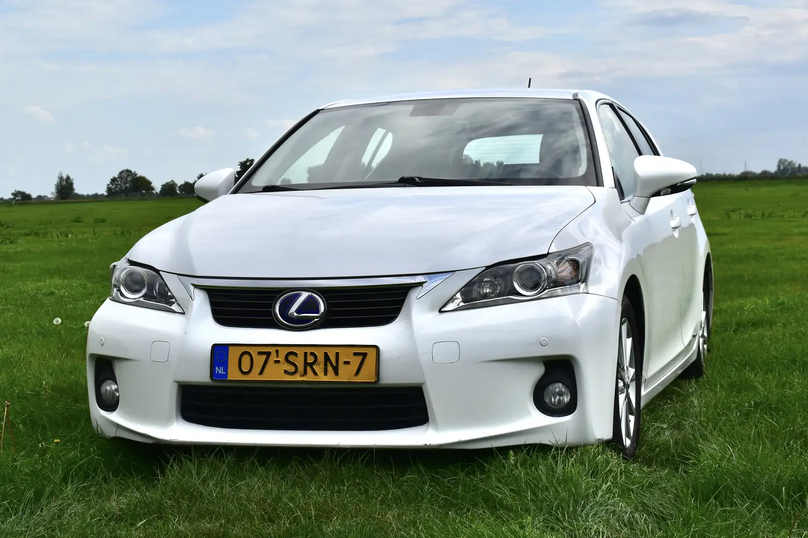 Lexus CT 200h 200h Hybrid NAP 133.000km camera/keyless/Automaat Wit - 2