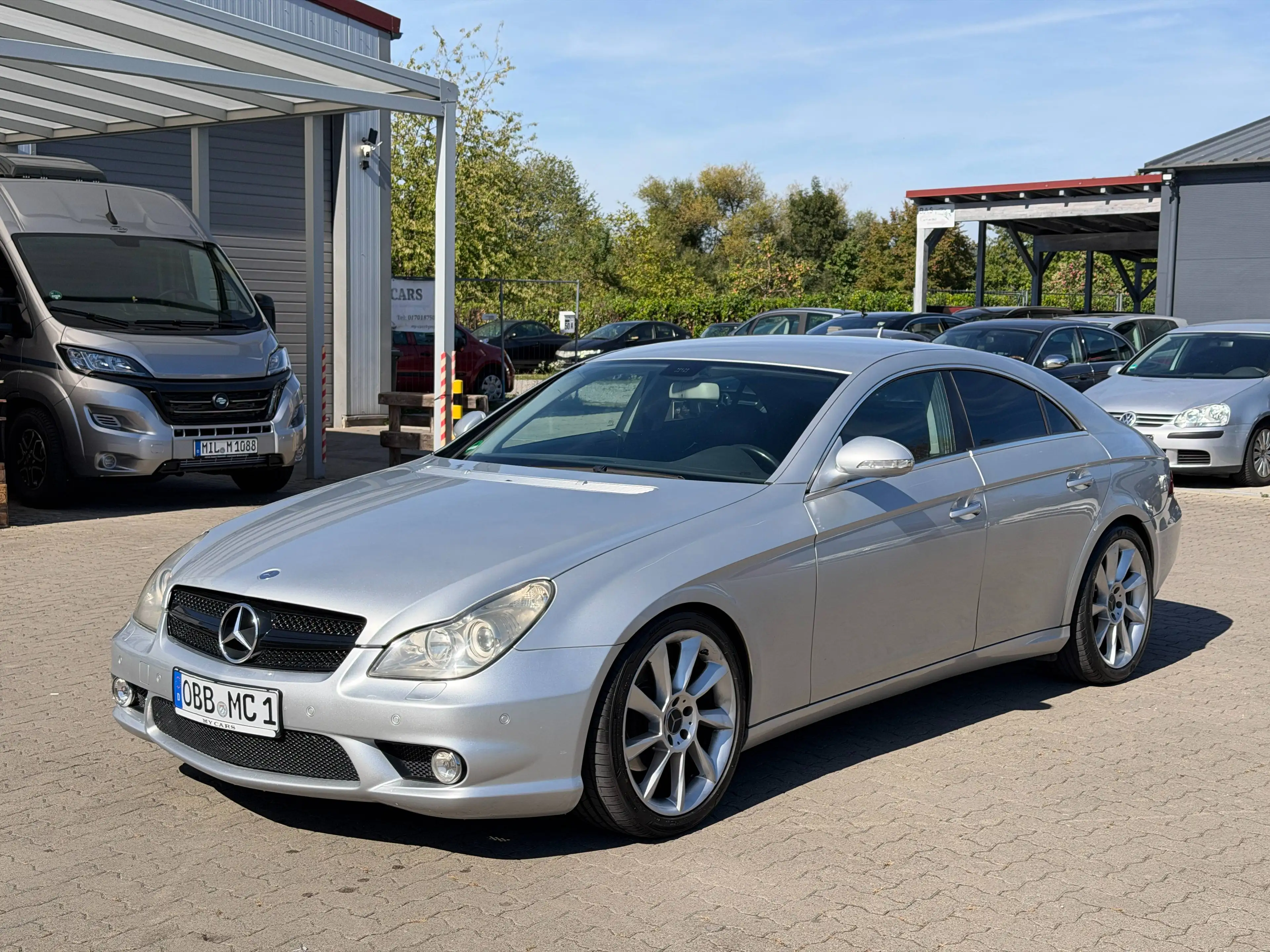 Mercedes-Benz CLS 320 CLS 320 / 350 CDI AMG *Klima*Leder*Lorinser*Airmatik*Navi*