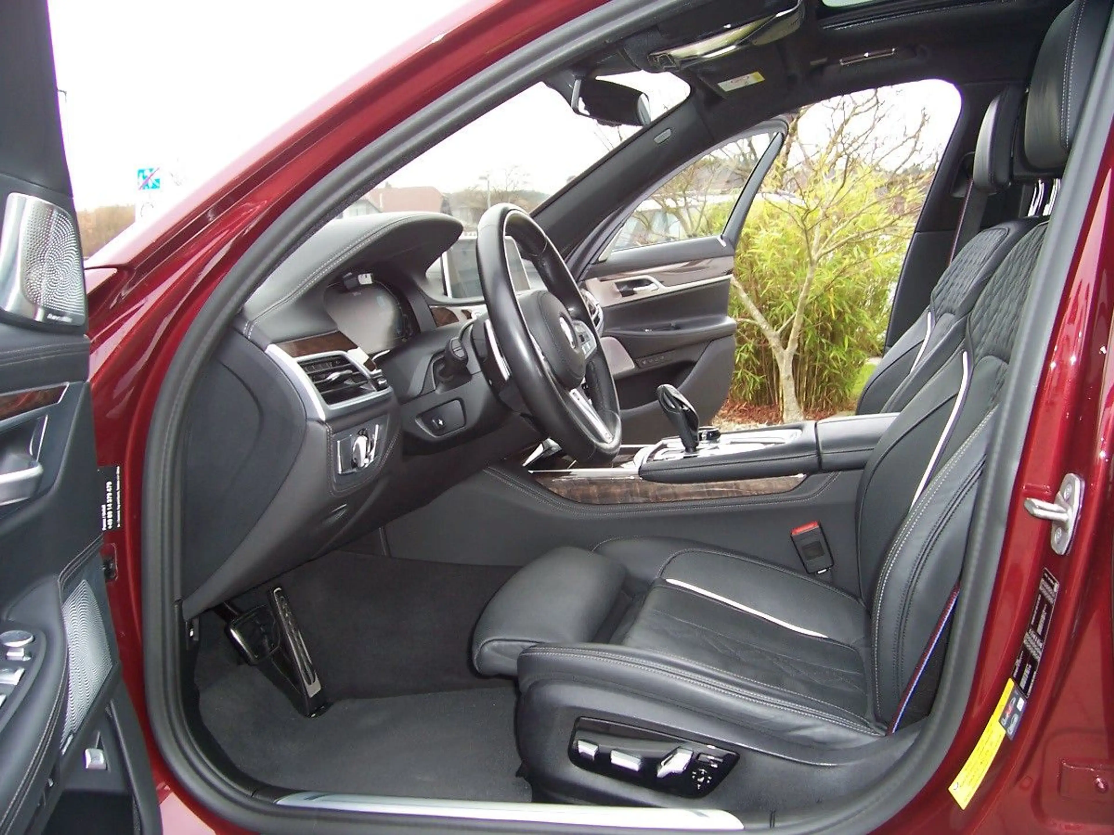 BMW 745 Le xDrive M Sportpaket 3xTV/B&W/Pano/20/Laser — photo 8