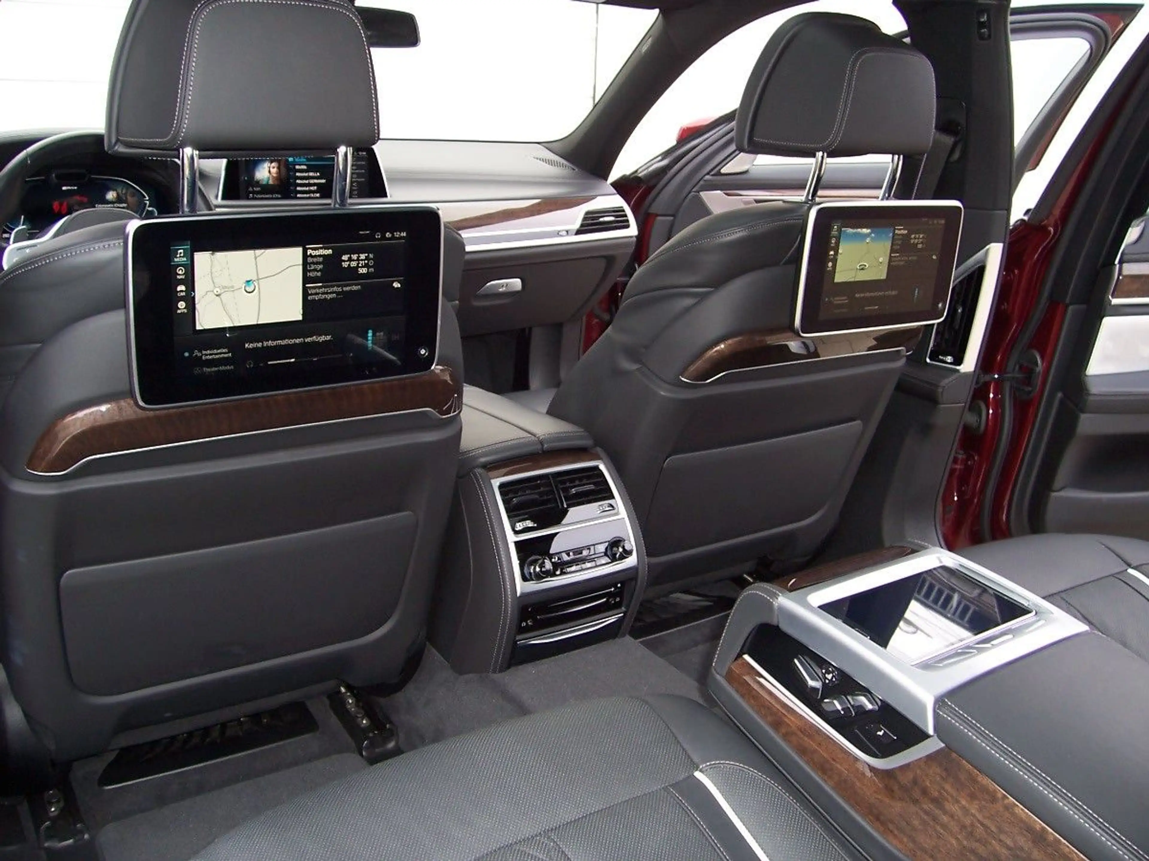 BMW 745 Le xDrive M Sportpaket 3xTV/B&W/Pano/20/Laser — photo 2