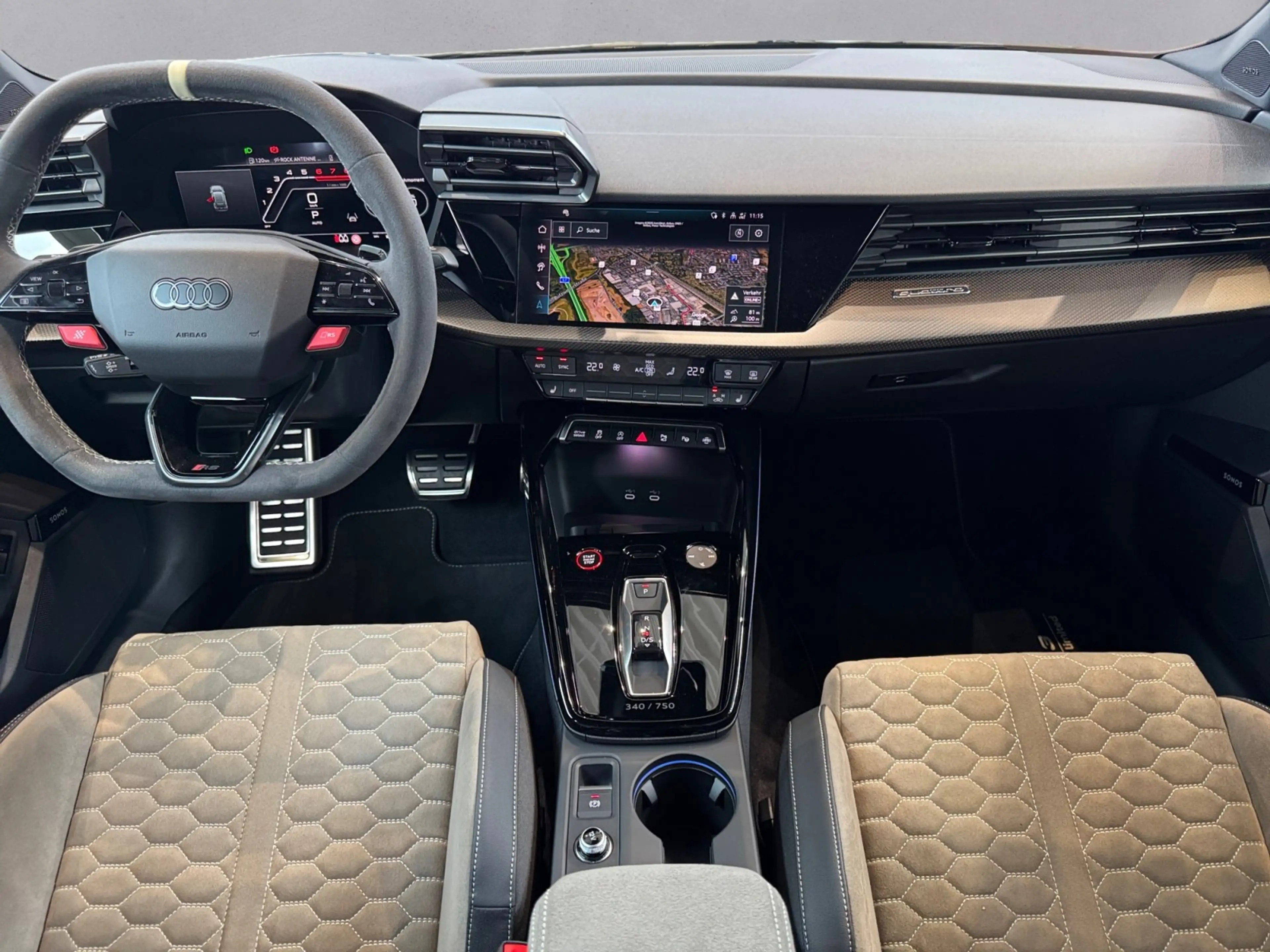 Audi RS3 *COMPETITION LIMITED* Malachitgrün*Keramik* — photo 10