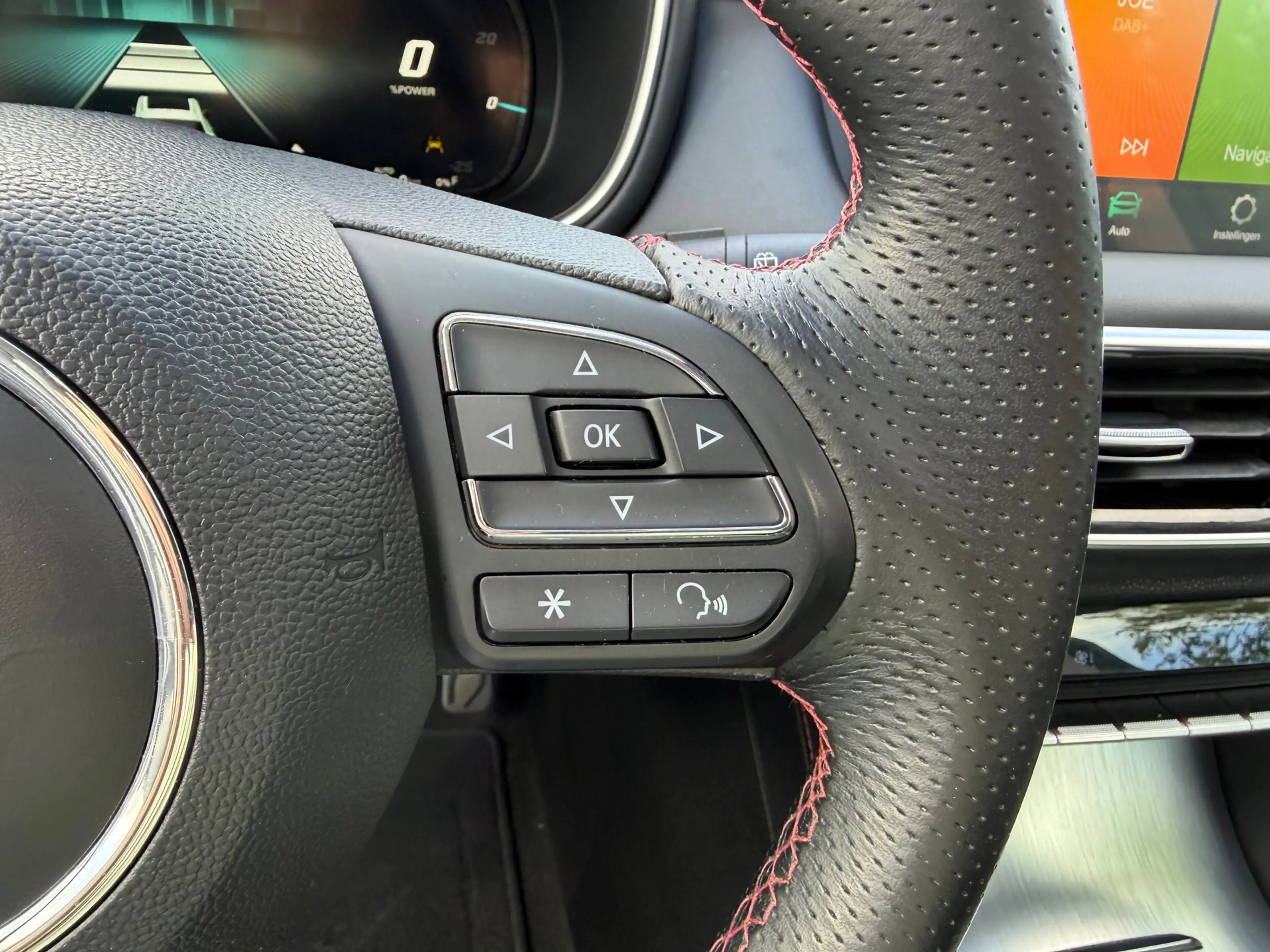 MG EHS 1.5 TGDI Luxury PLUG-IN | PANO | 360 CAM | NAP. OR — photo 29