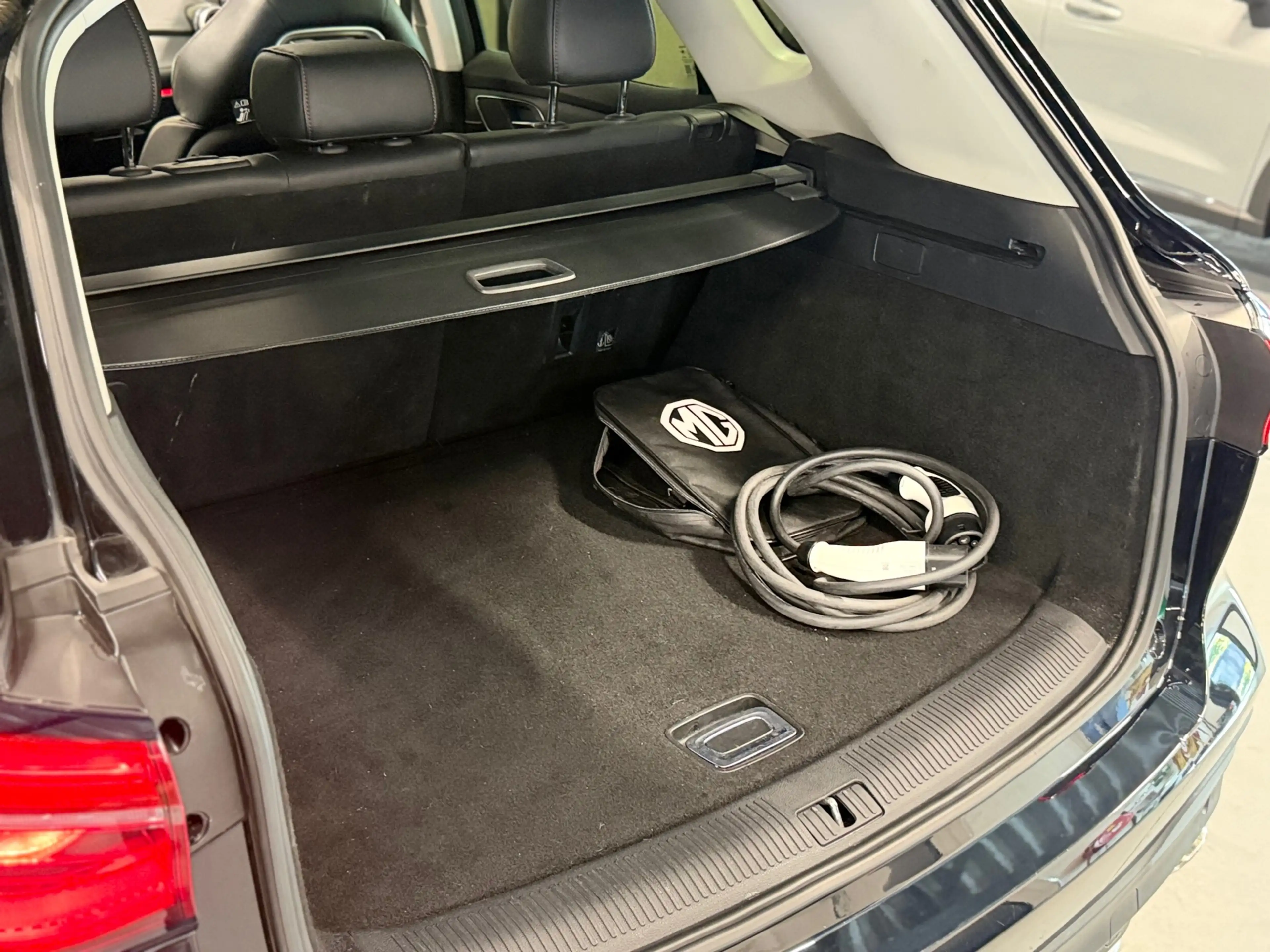 MG EHS 1.5 TGDI Luxury PLUG-IN | PANO | 360 CAM | NAP. OR — photo 15