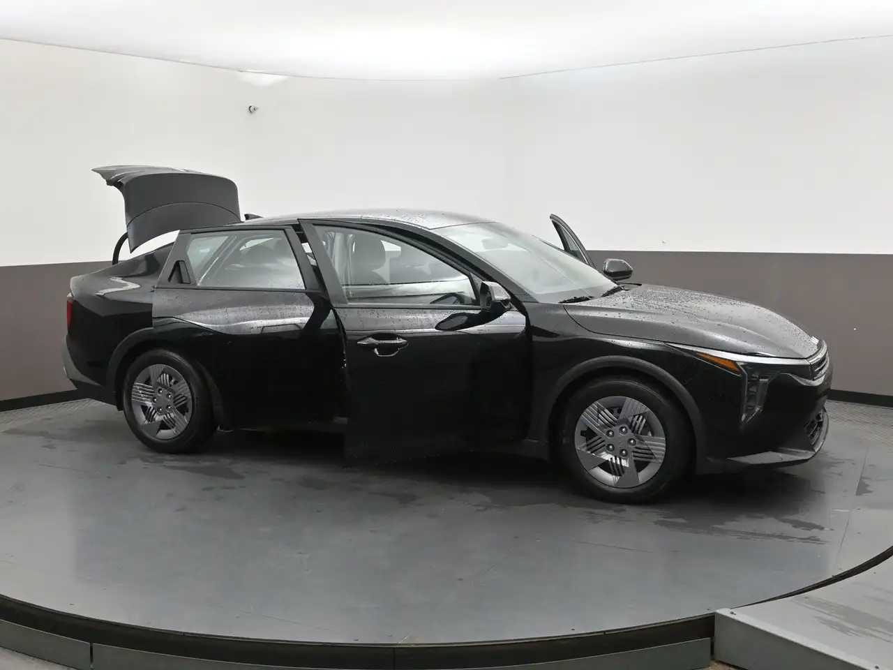Kia K4 снимка Kia K4