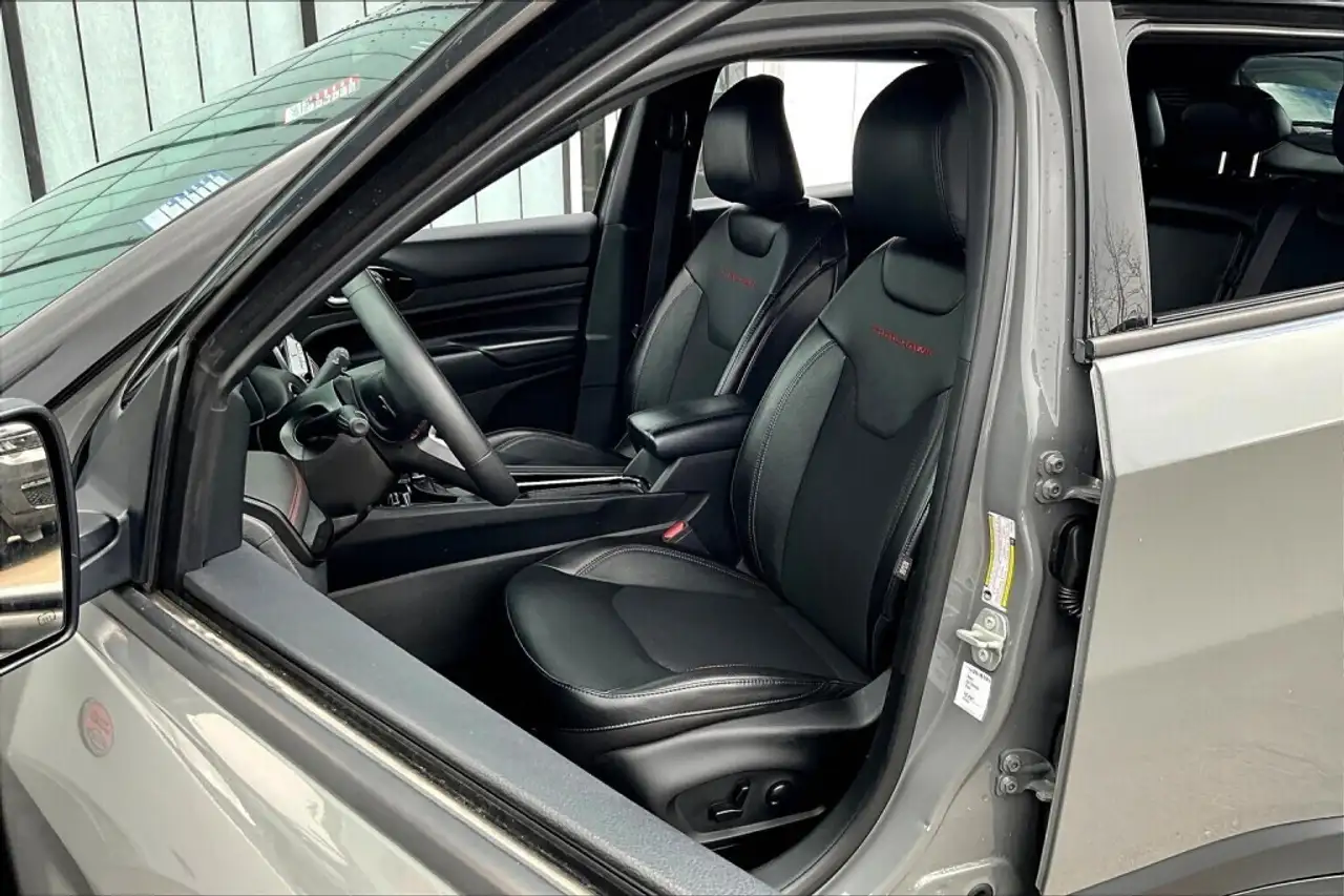 Jeep Compass снимка Jeep Compass