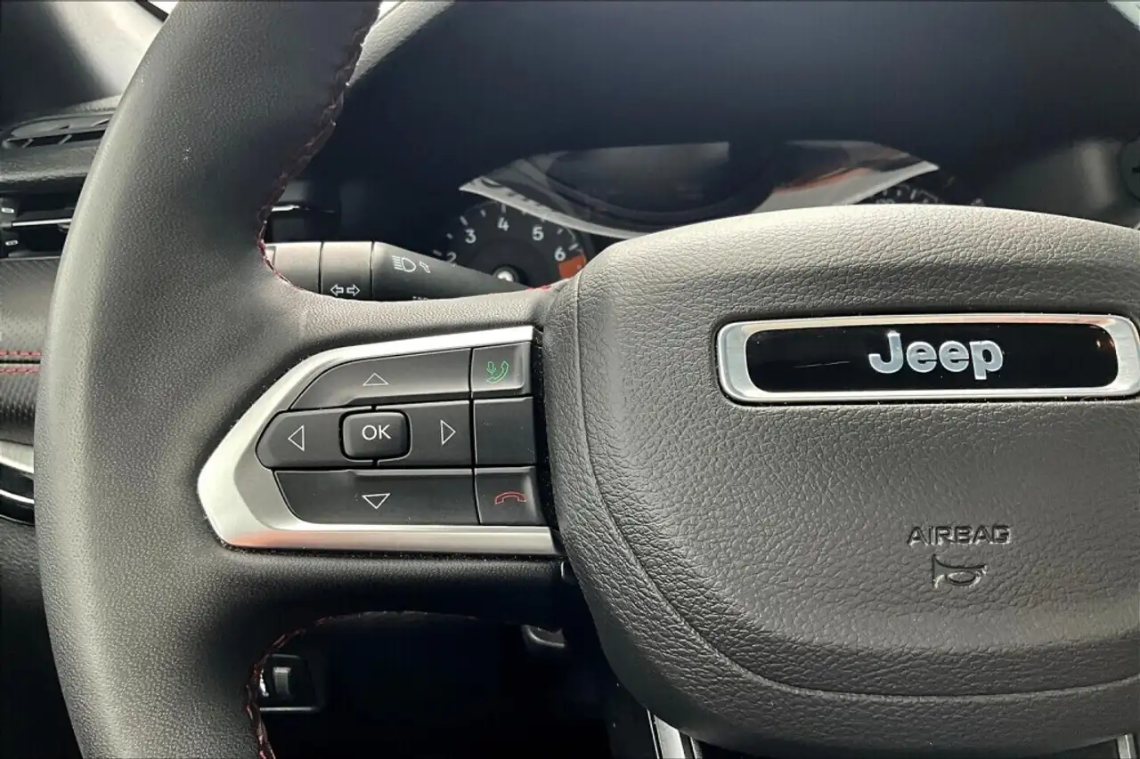 Jeep Compass снимка Jeep Compass