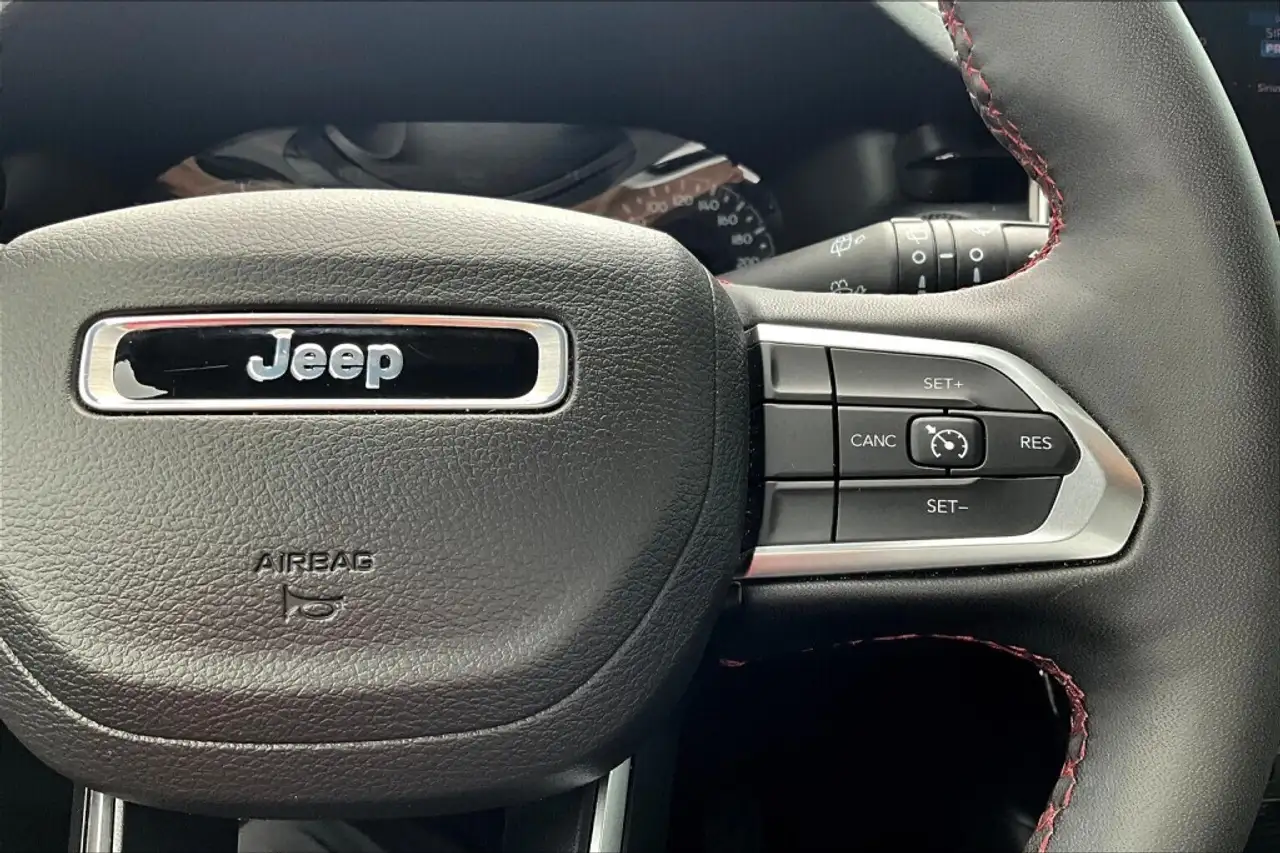 Jeep Compass снимка Jeep Compass