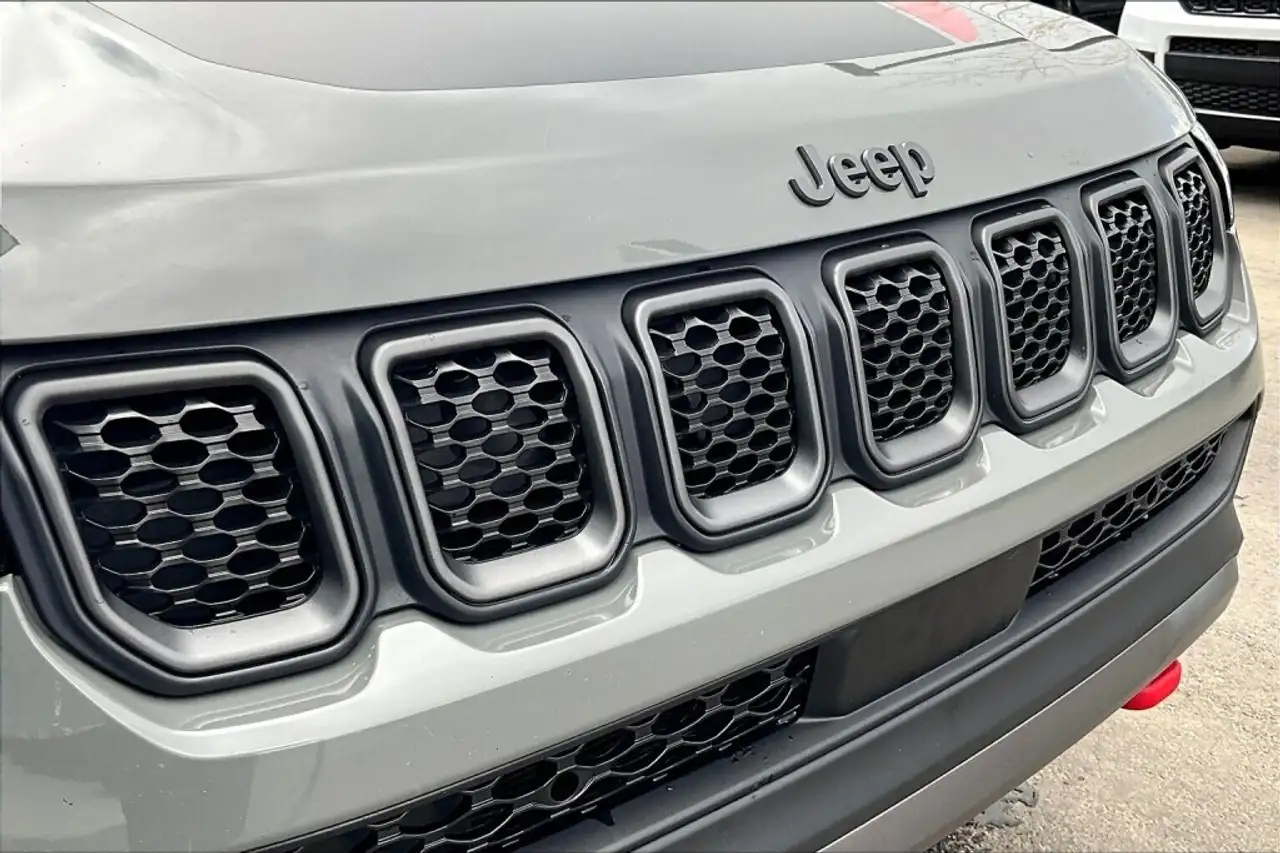 Jeep Compass снимка Jeep Compass