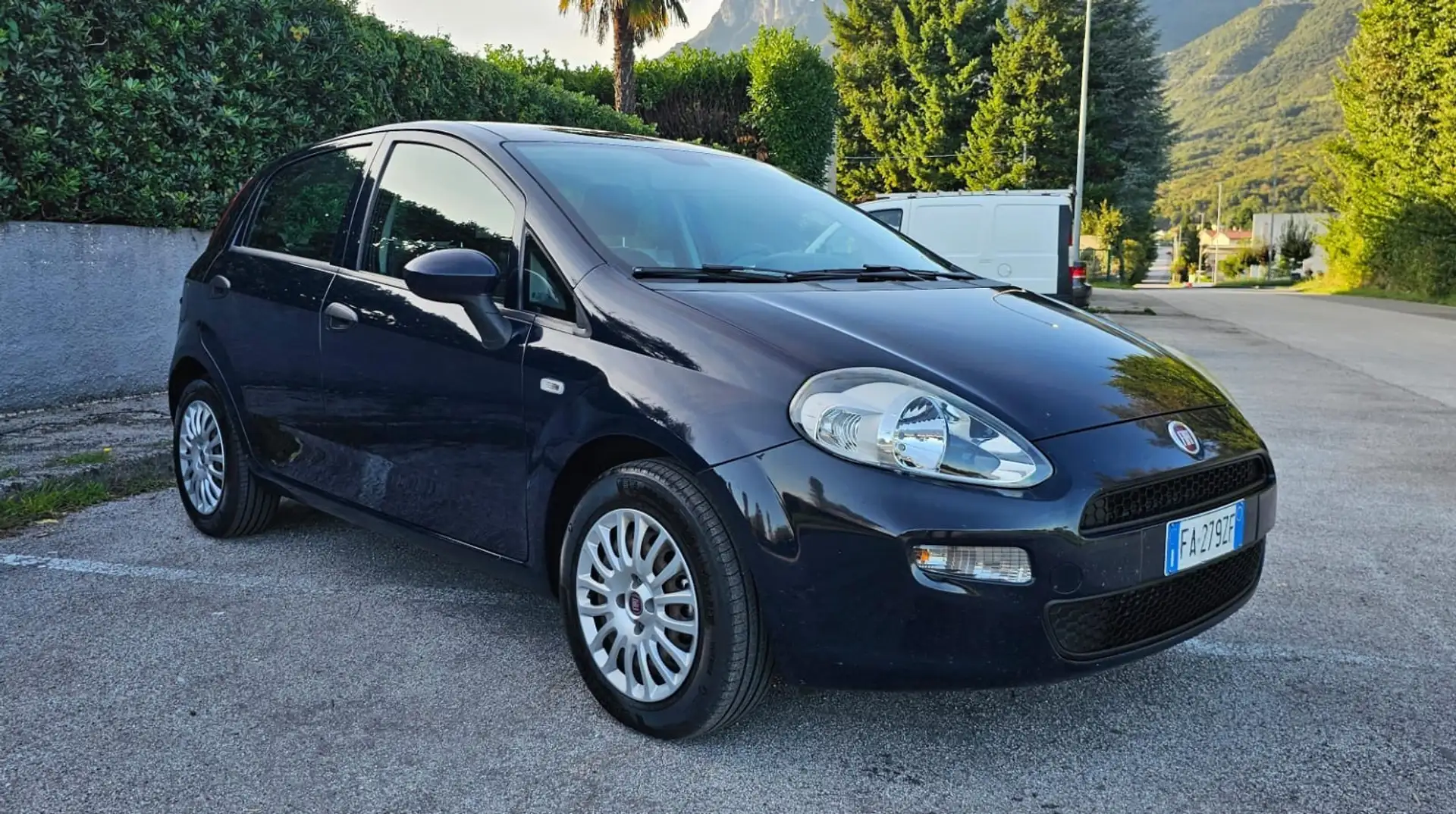 Fiat Punto Evo 5p 1.3 Mjt Dynamic Eco s&s 85cv Blu/Azzurro - 2