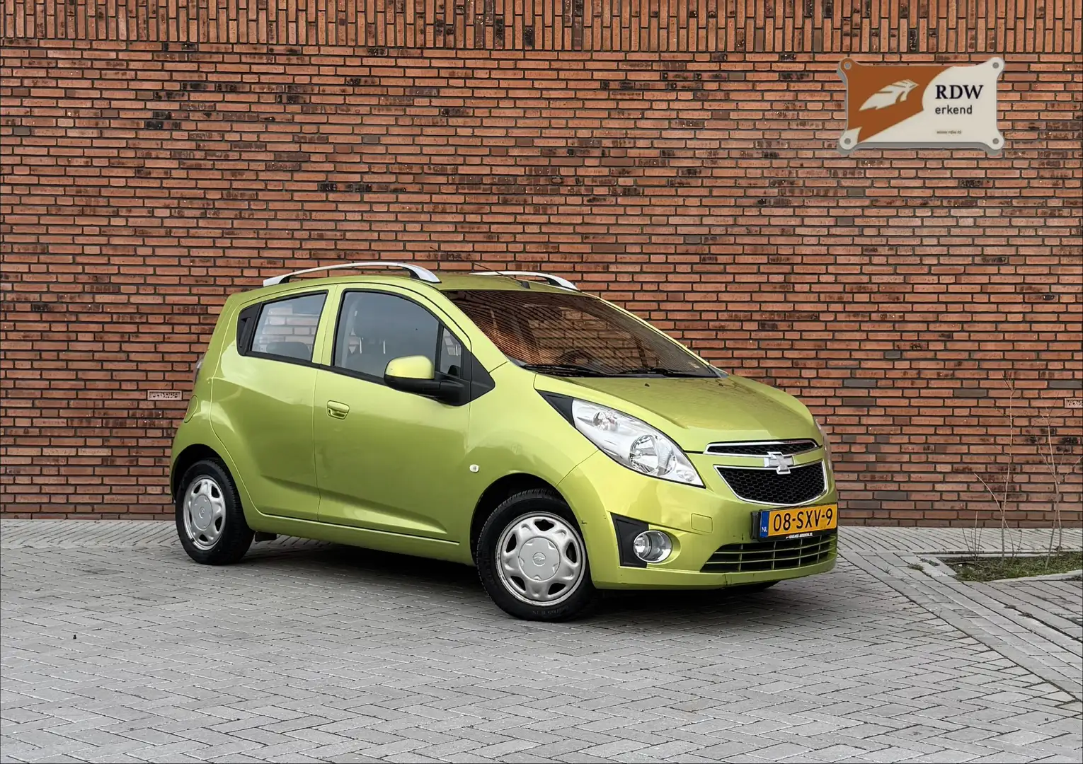 Chevrolet Spark 1.0 16V LT+ Bi-Fuel, NEW APK, Elektr. Pakket, Airc Grün - 1