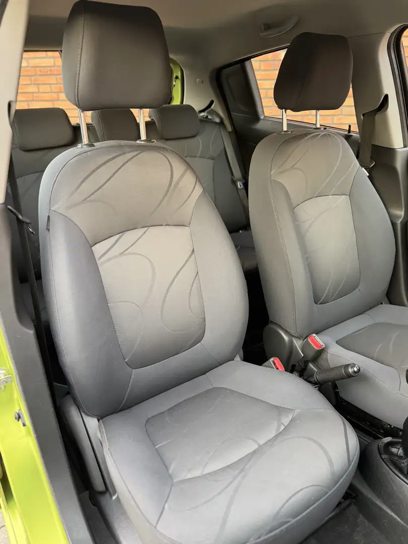 Chevrolet Spark 1.0 16V LT+ Bi-Fuel, NEW APK, Elektr. Pakket, Airc Grün - 2