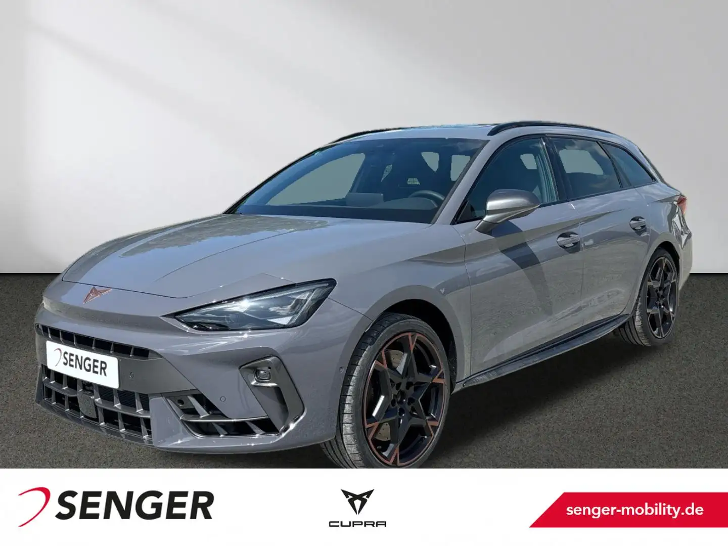 CUPRA Leon ST VZ 2.0 TSI 4D Matrix AHK PANO Sennheiser Gris - 1