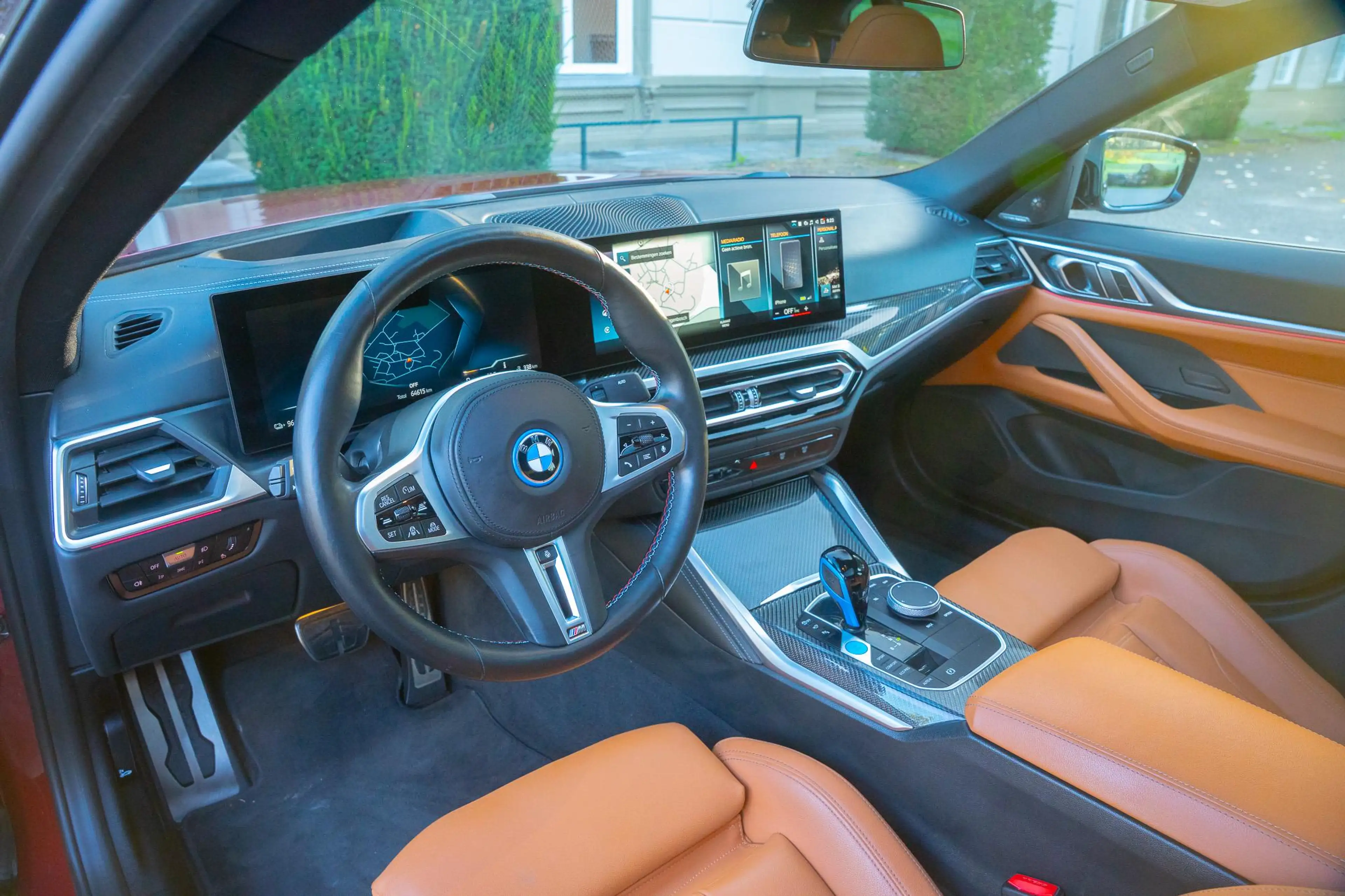 BMW i4 M50 High Executive 84 kWh PANO | KUIPSTOEL | H&K | — photo 20