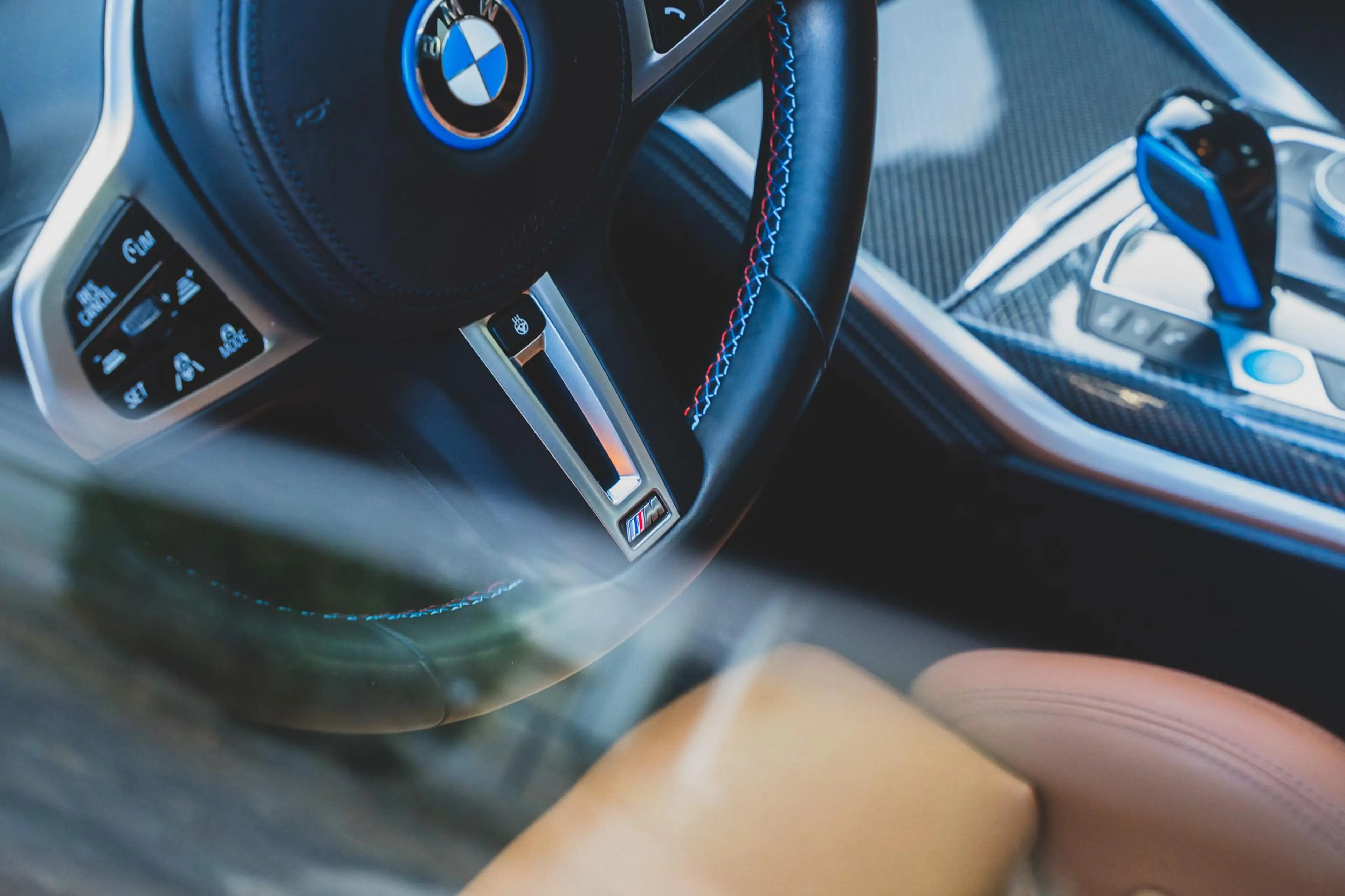 BMW i4 M50 High Executive 84 kWh PANO | KUIPSTOEL | H&K | — photo 41