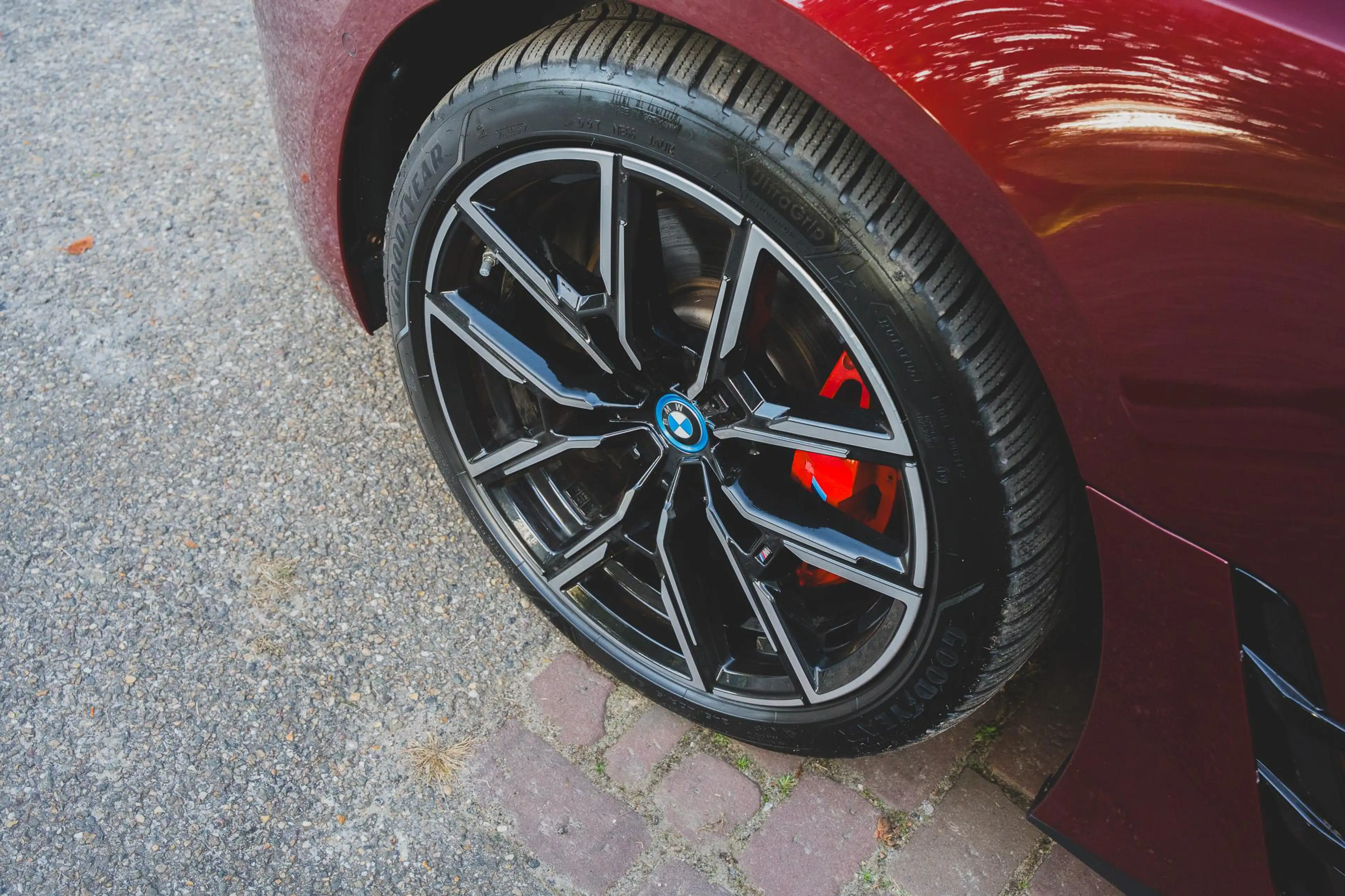 BMW i4 M50 High Executive 84 kWh PANO | KUIPSTOEL | H&K | — photo 18