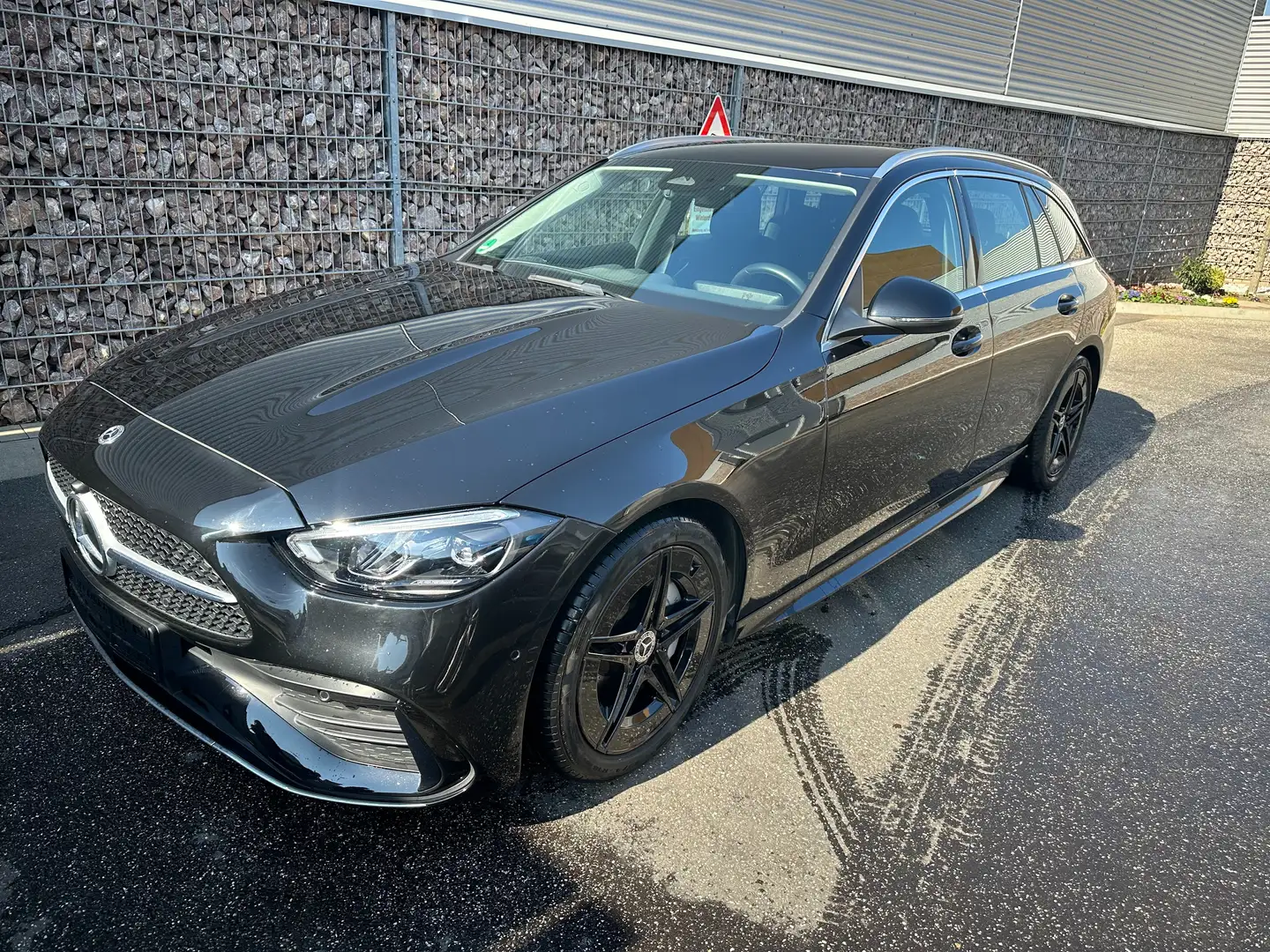 Mercedes-Benz C 180 C-Klasse T-Modell T 9G-TRONIC AMG Line Schwarz - 1