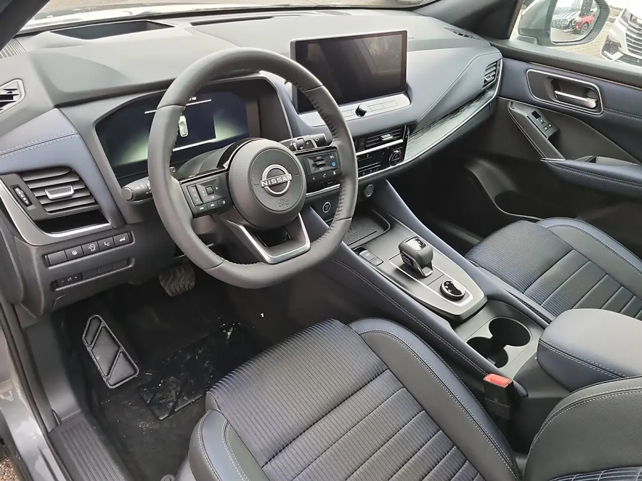 Nissan Qashqai 1,3 MHEV 4x4 Tekna Autom *ab -*, миниатюра 9