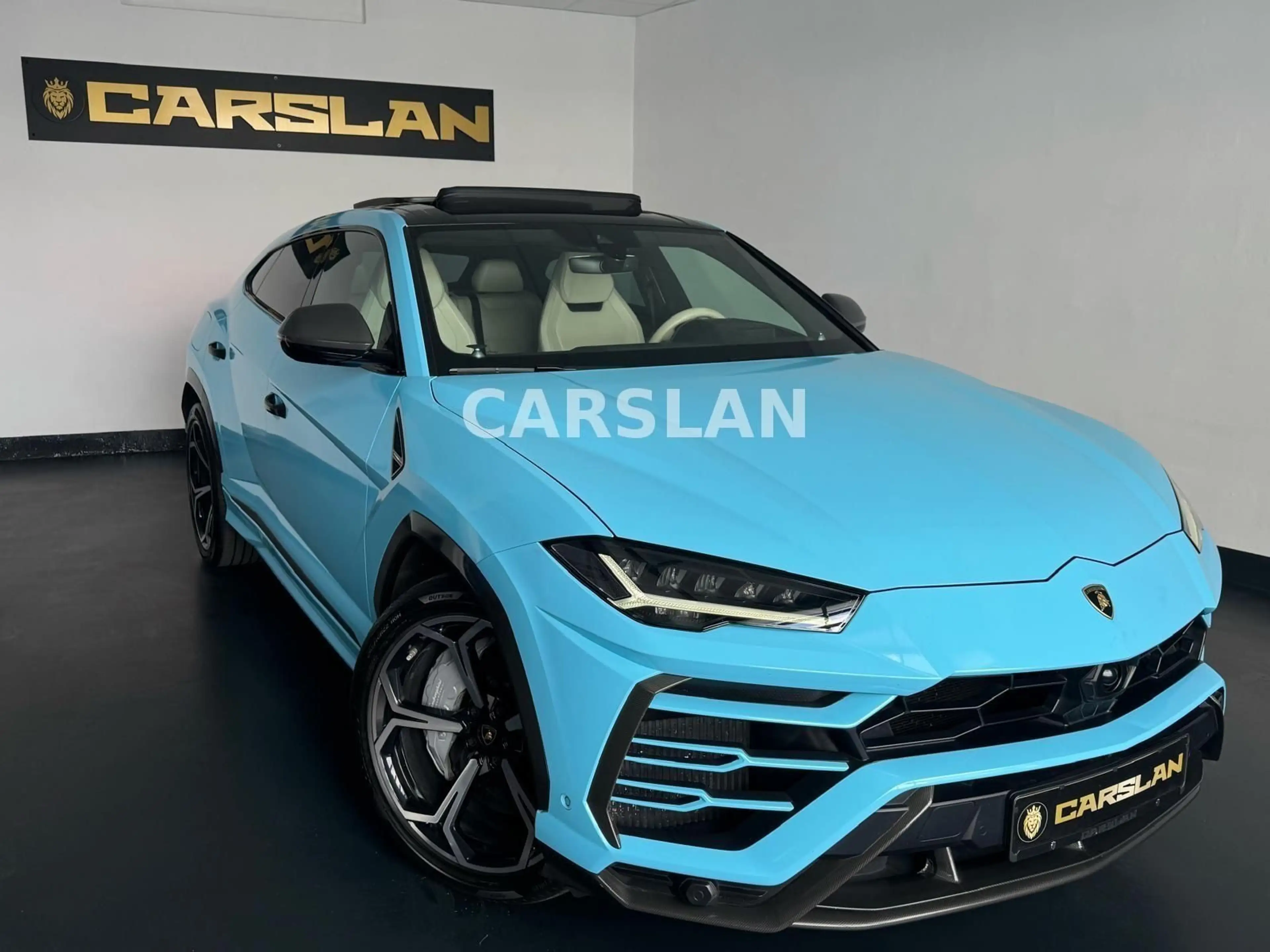 Lamborghini Urus 4.0 V8 FULL ADAS+PANORAMA+B&O+22"+MASSAGE