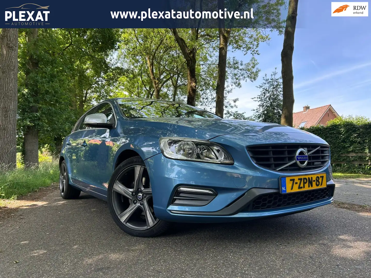 Volvo V60 1.6 T3 R-Design Aut. | Sportpakket | Automaat | Al Bleu - 1